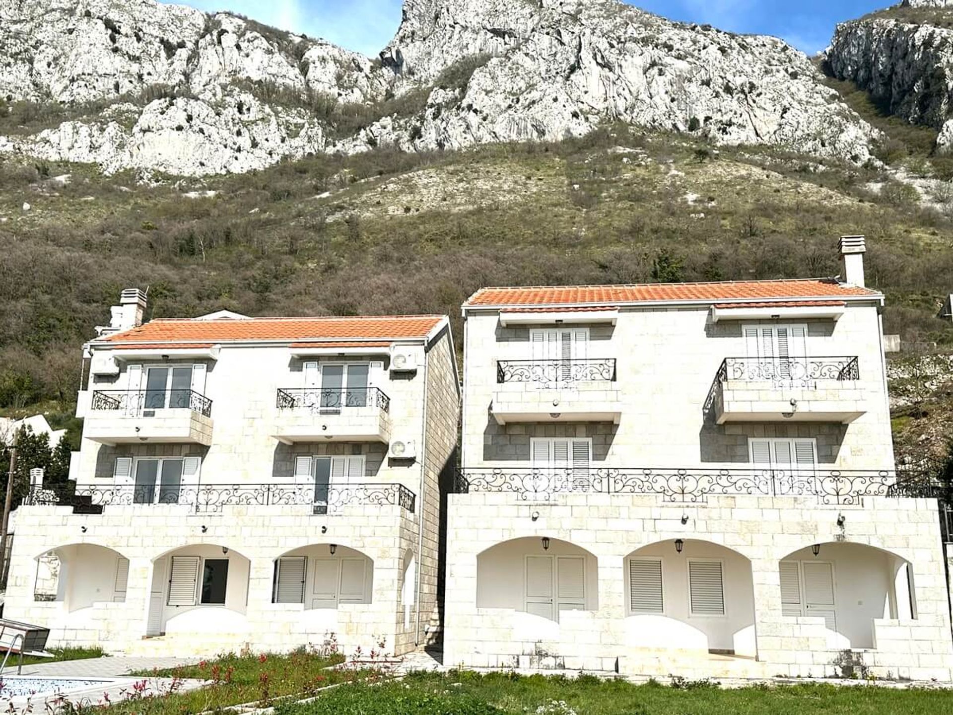 rumah dalam Budva, Budva Municipality 11991066