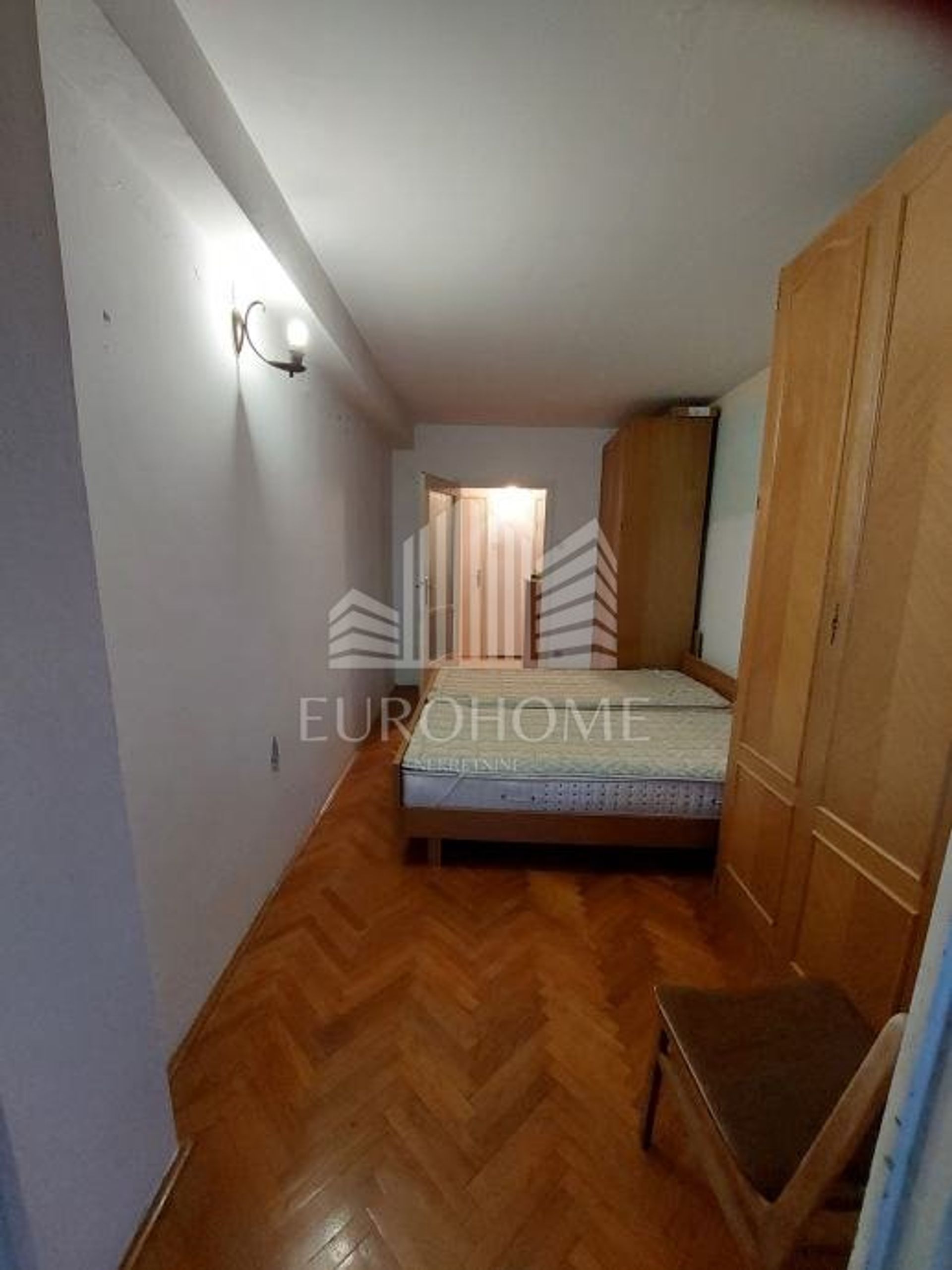 Condominio en Zagreb, Zagreb, Graduado 11992354