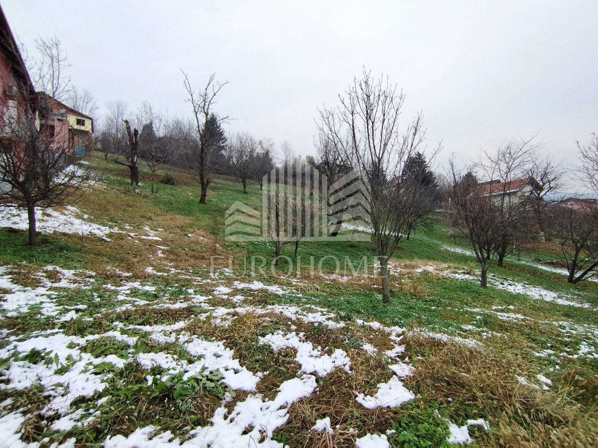 Tierra en Stenjevec, Zagreb, Graduado 11993015