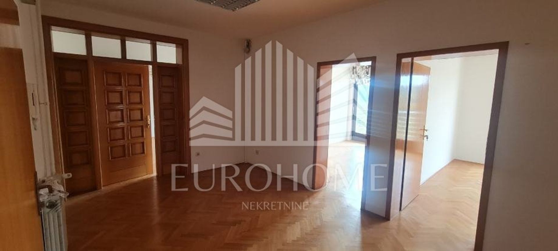 Huis in Zagreb, Grad Zagreb 11993043