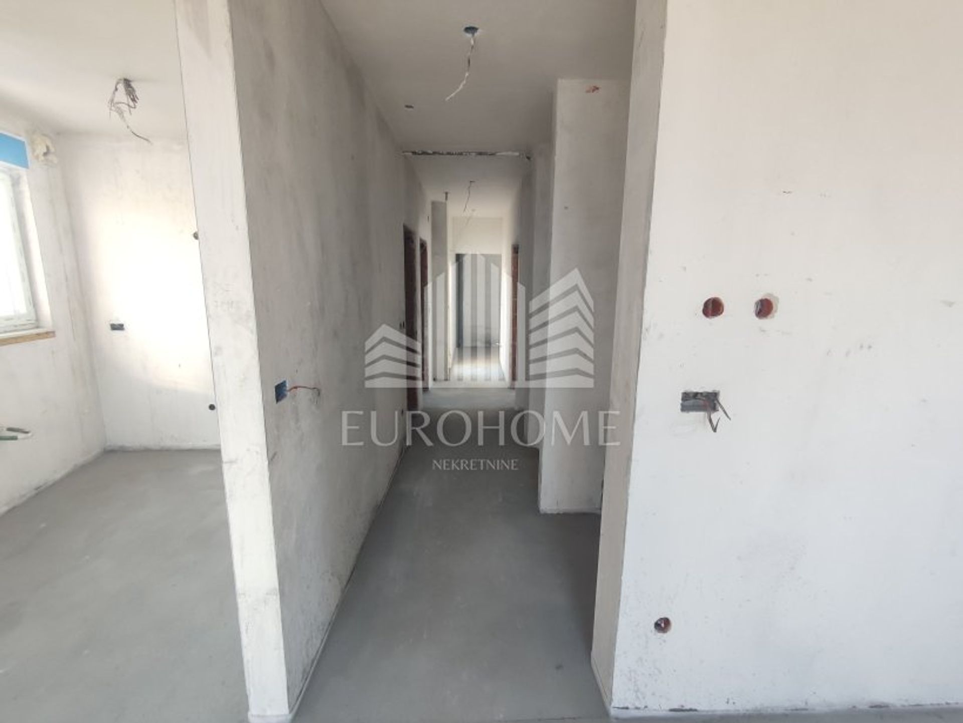 Condominio nel Culinec, Zagreb, Grad 11993394