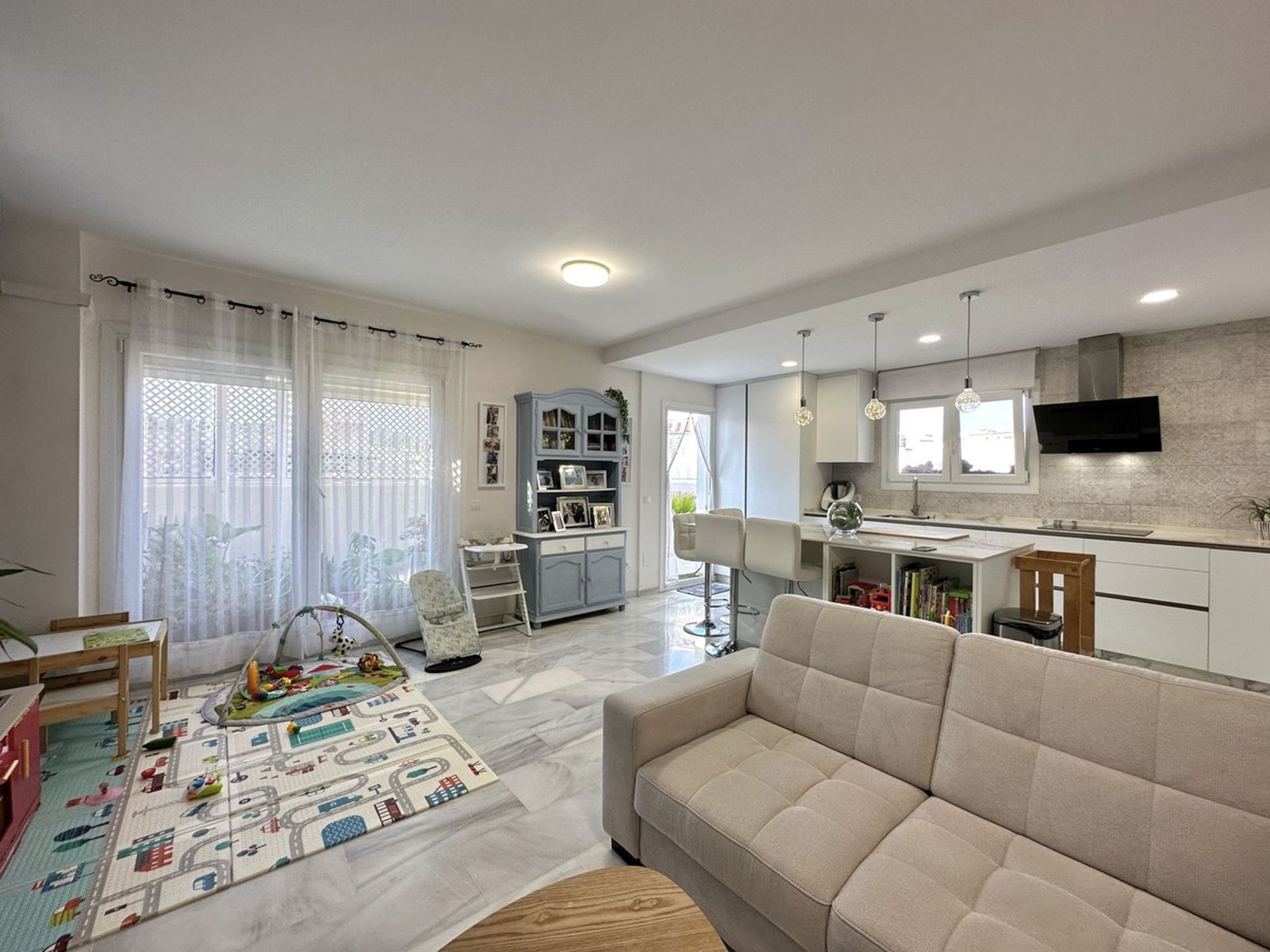 Condominium dans Estepona, Andalousie 11997084