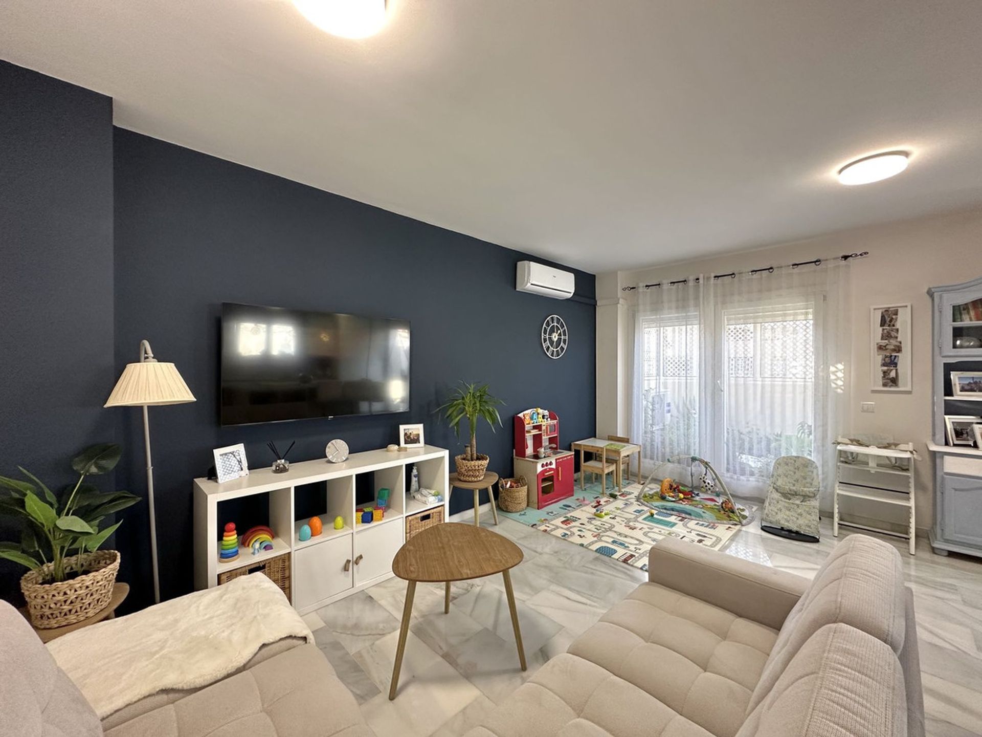 Condominium dans Estepona, Andalousie 11997084