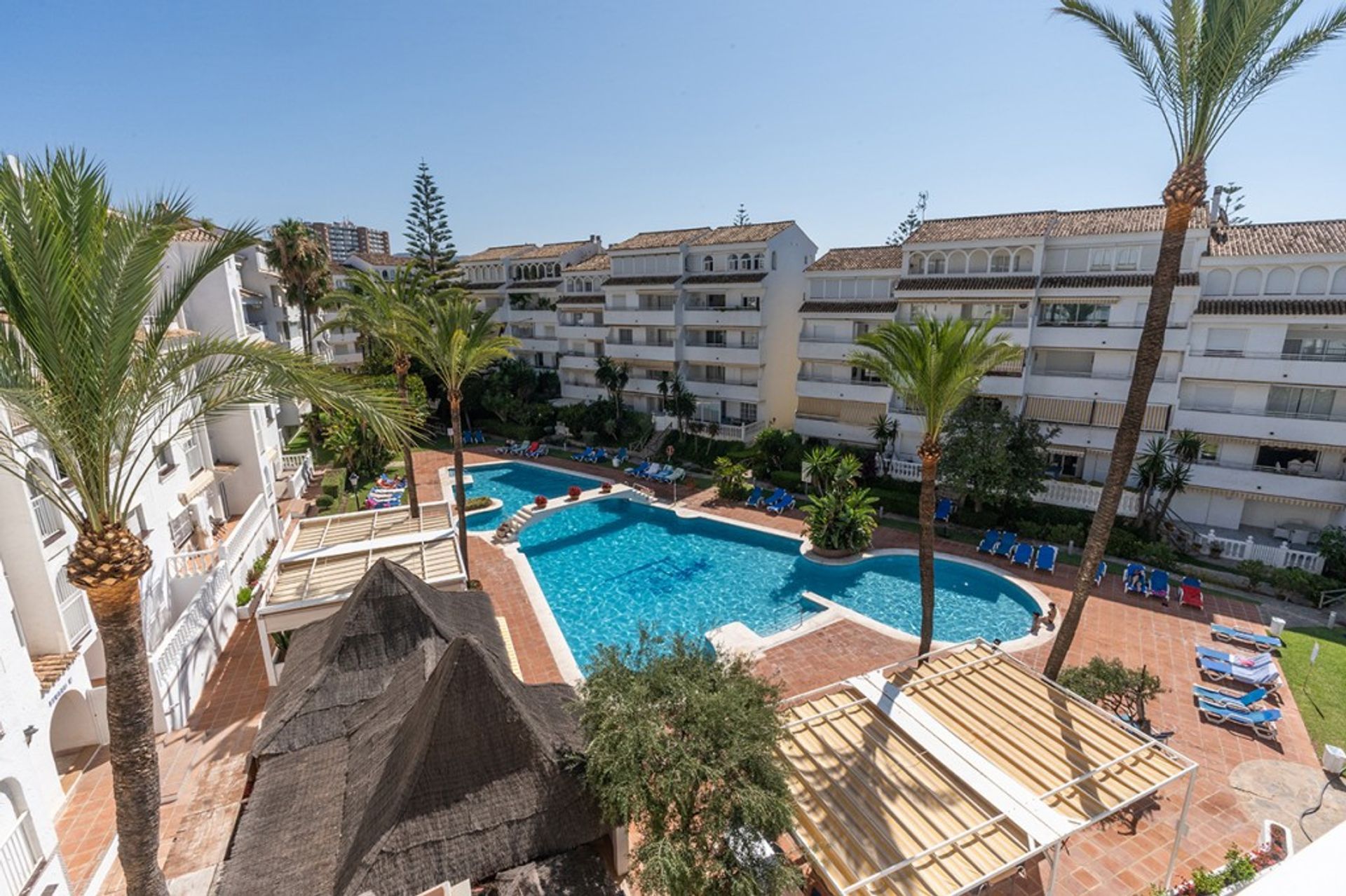 Condominium in Marbella, Andalucía 11997258