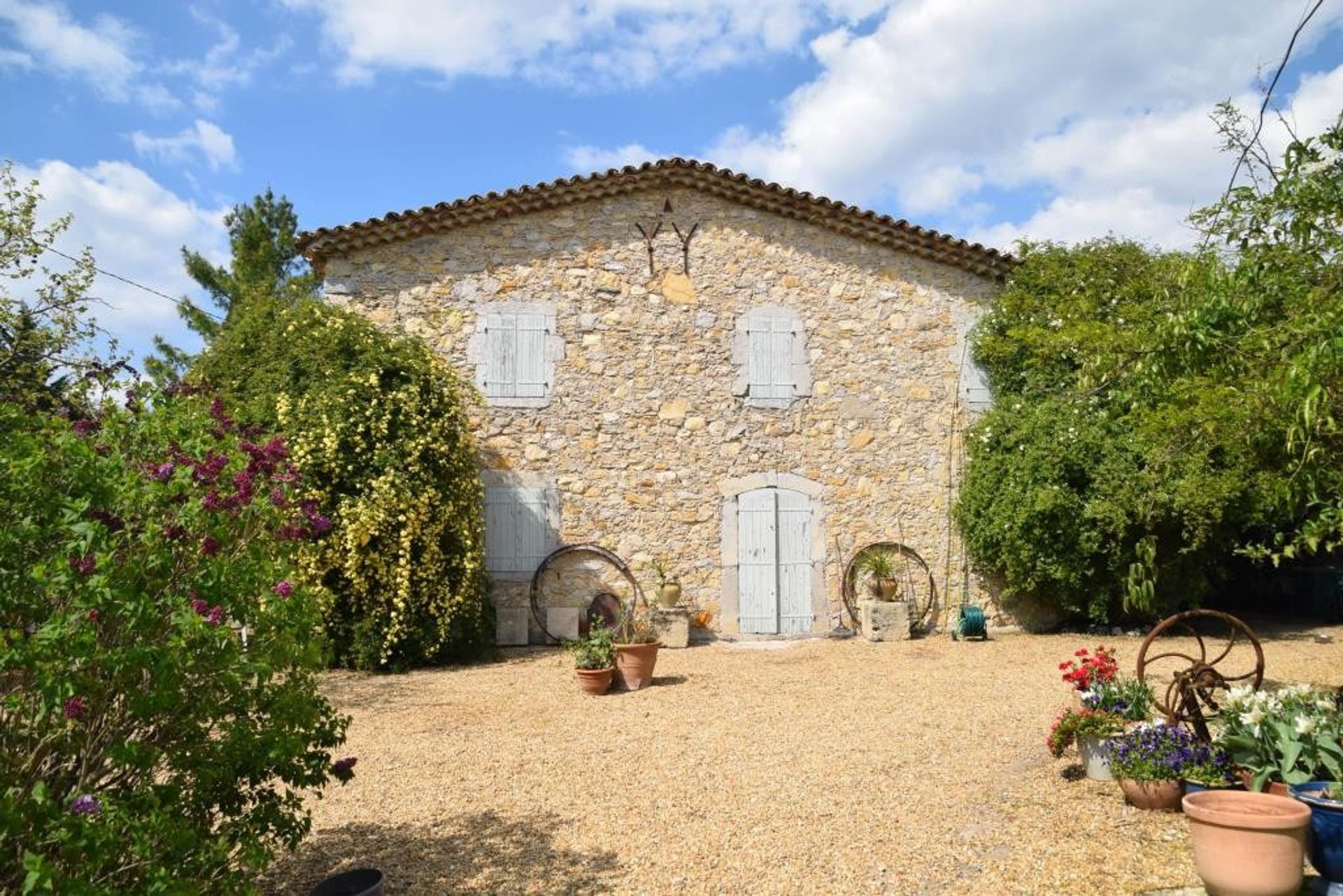 House in Ledignan, Occitanie 11998535