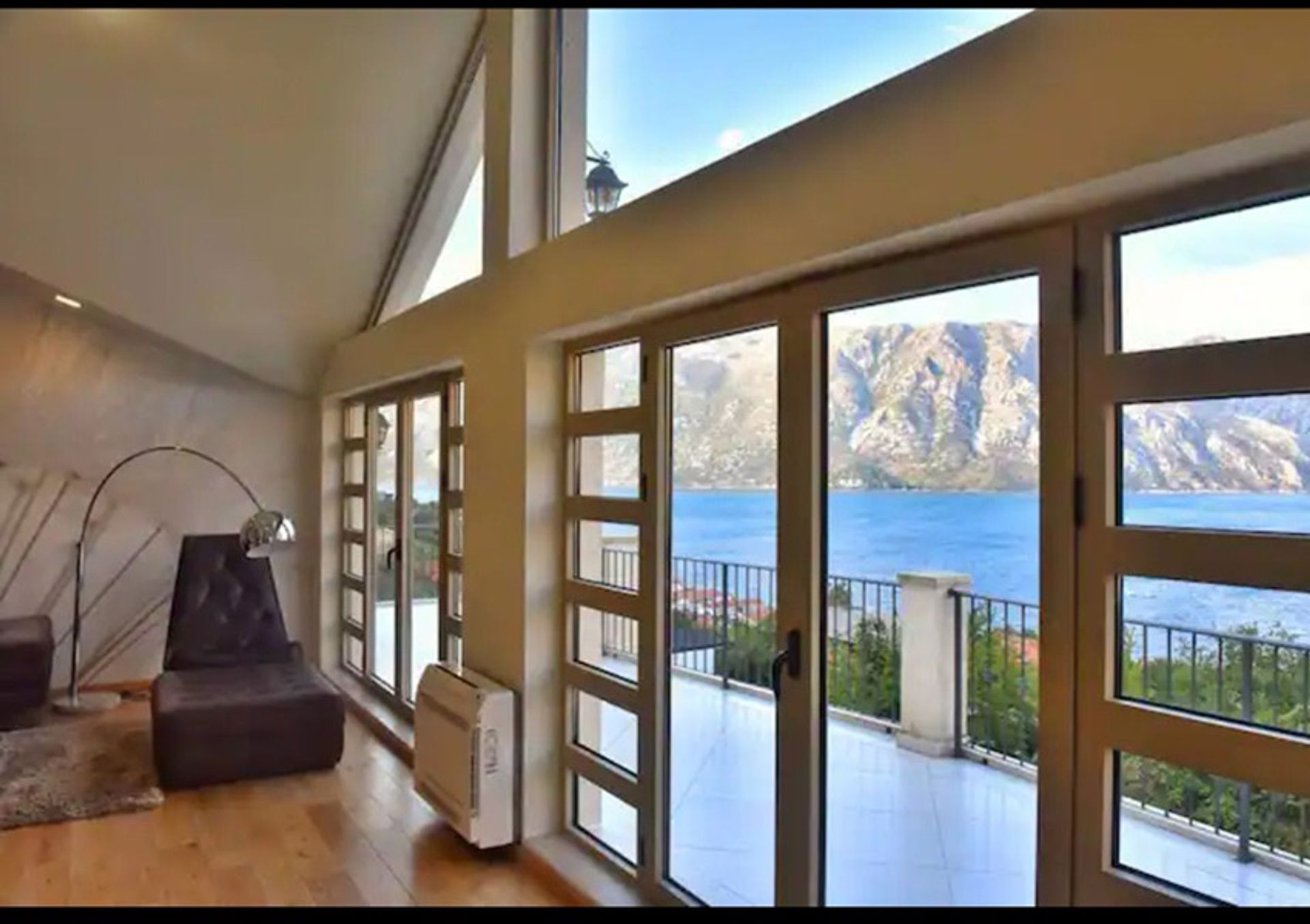 Condominium dans Kotor, Kotor 11998672