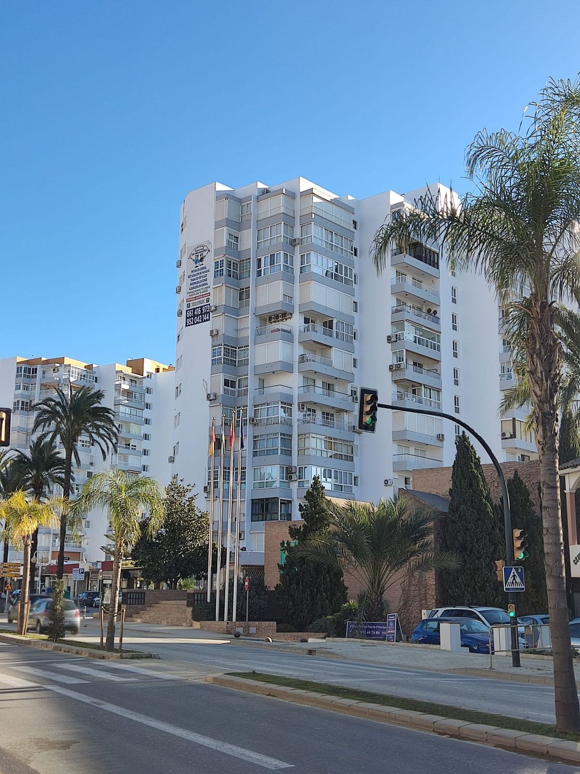 Condominium in Benalmádena, Andalusië 11999167