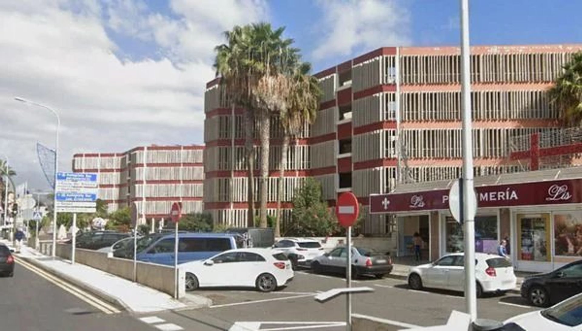 Condominium in Las Galletas, Santa Cruz de Tenerife 11999735