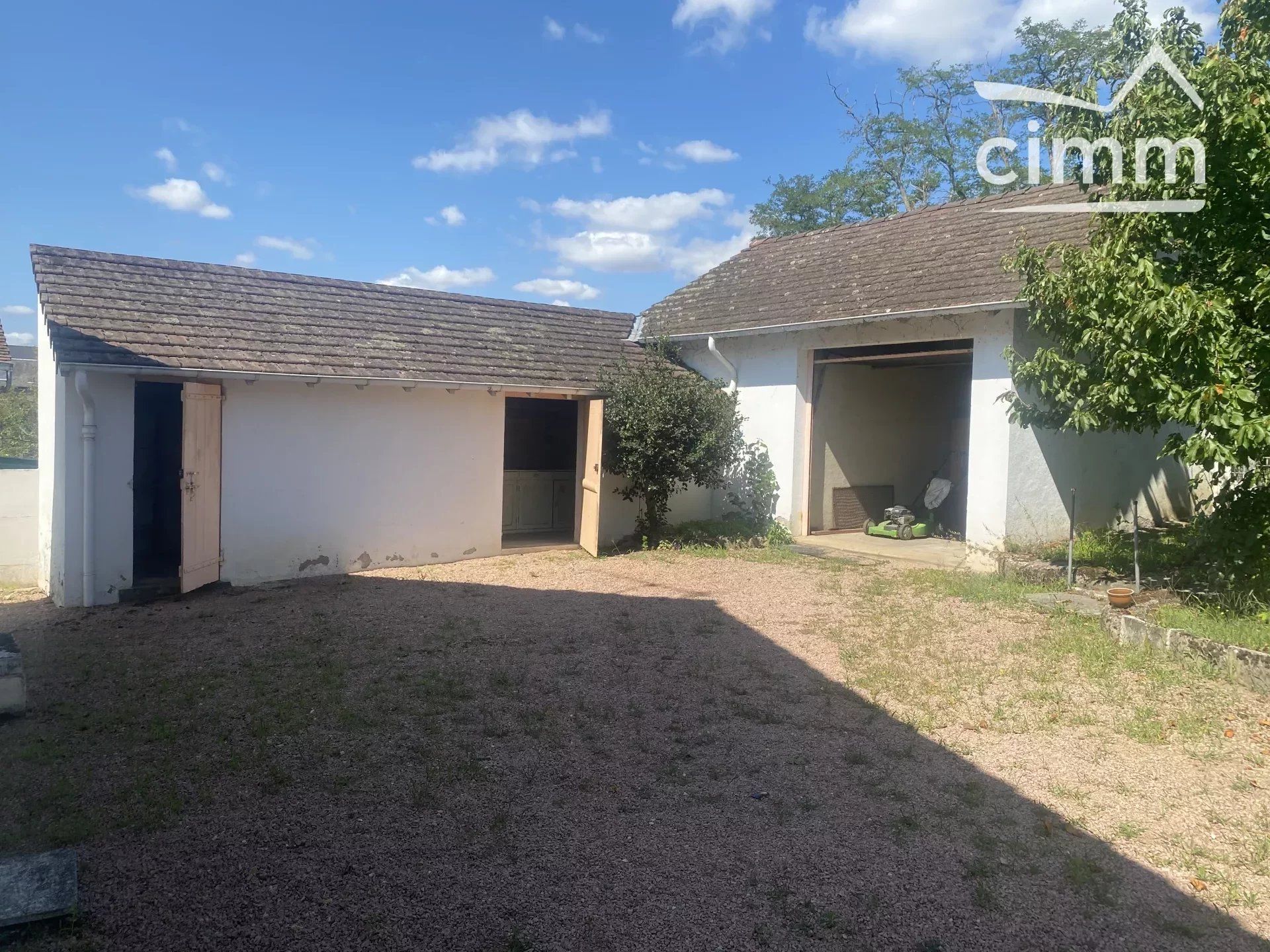 casa en Dompierre-sur-Besbre, Auvergne-Rhone-Alpes 11999752