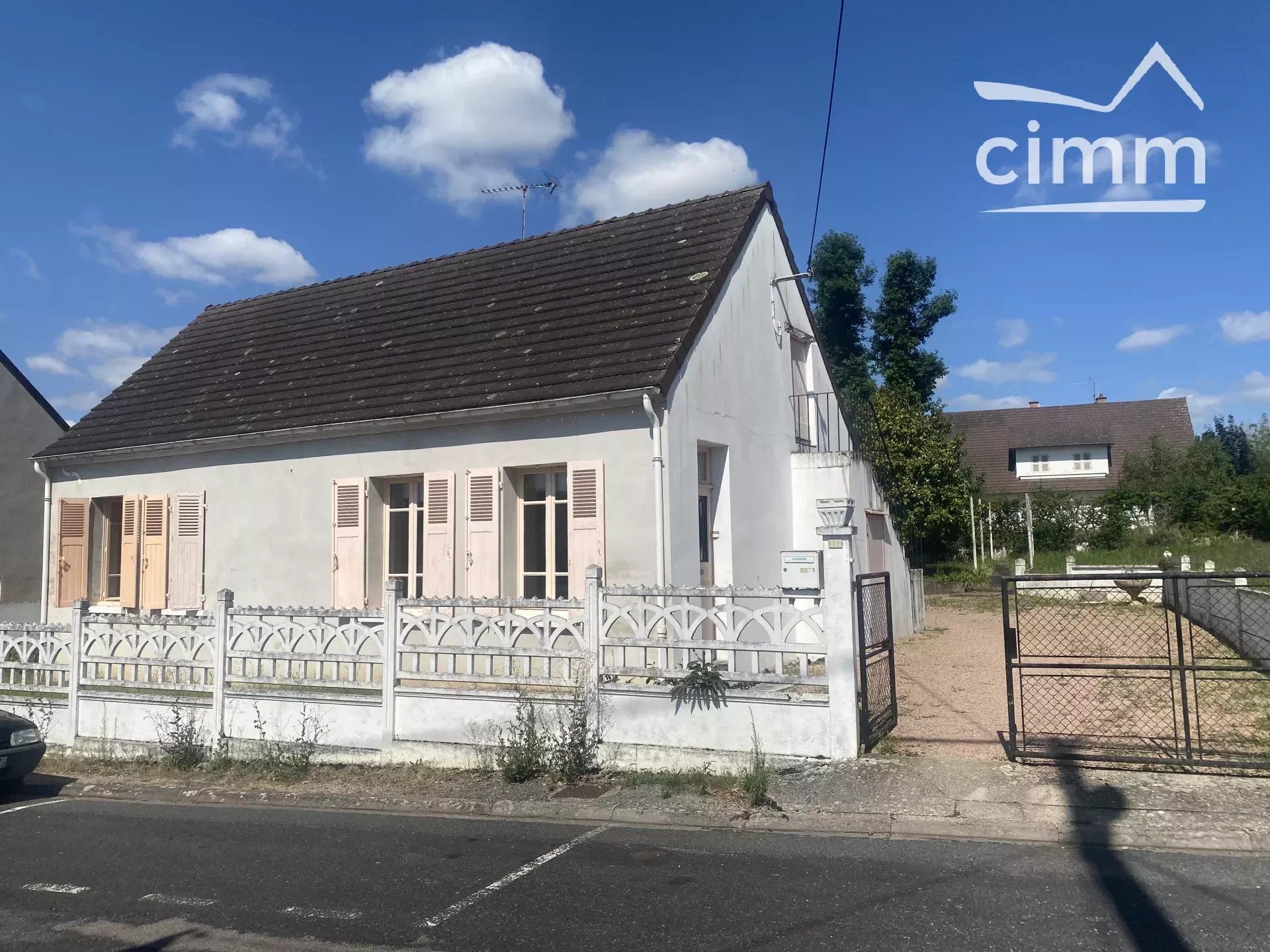 casa en Dompierre-sur-Besbre, Auvergne-Rhone-Alpes 11999752