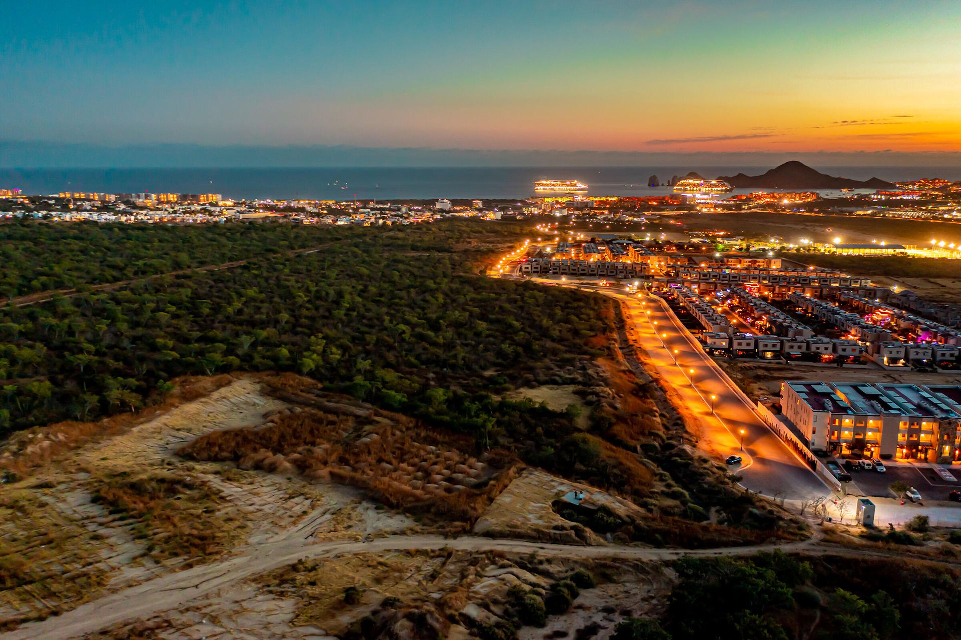 Sbarcare nel Cabo San Lucas, Boulevard Paseo de la Marina 12000094