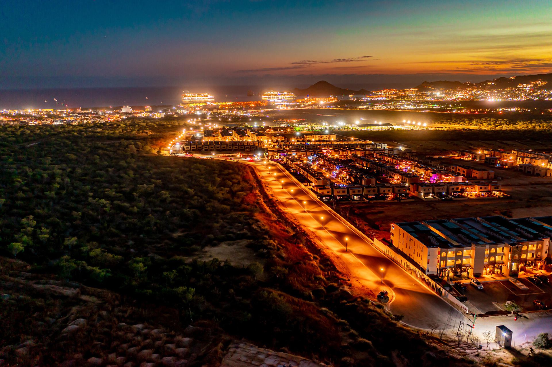 土地 在 Cabo San Lucas, Boulevard Paseo de la Marina 12000094