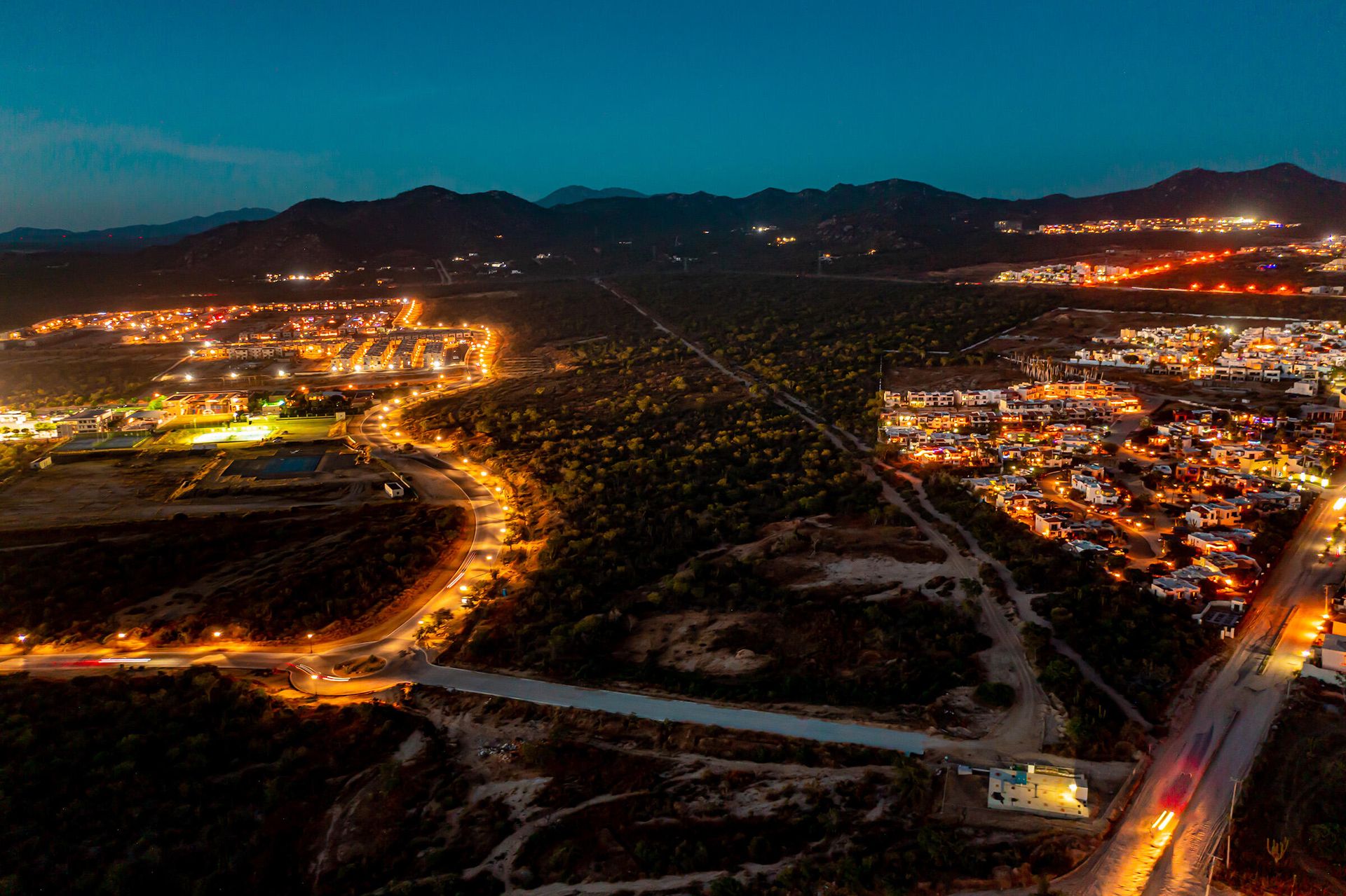 土地 在 Cabo San Lucas, Boulevard Paseo de la Marina 12000099