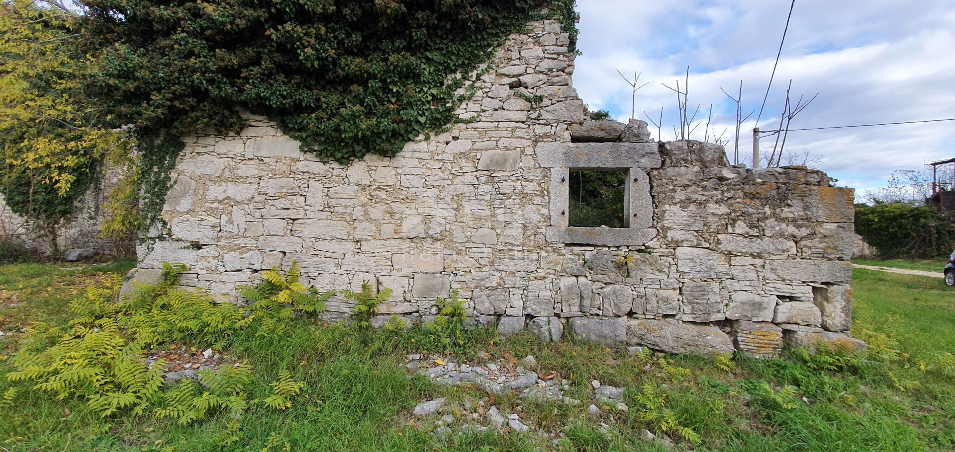 Земля в Grožnjan, Istria County 12000170