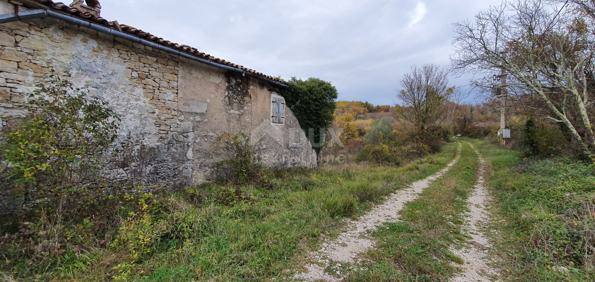 Земля в Grožnjan, Istria County 12000170