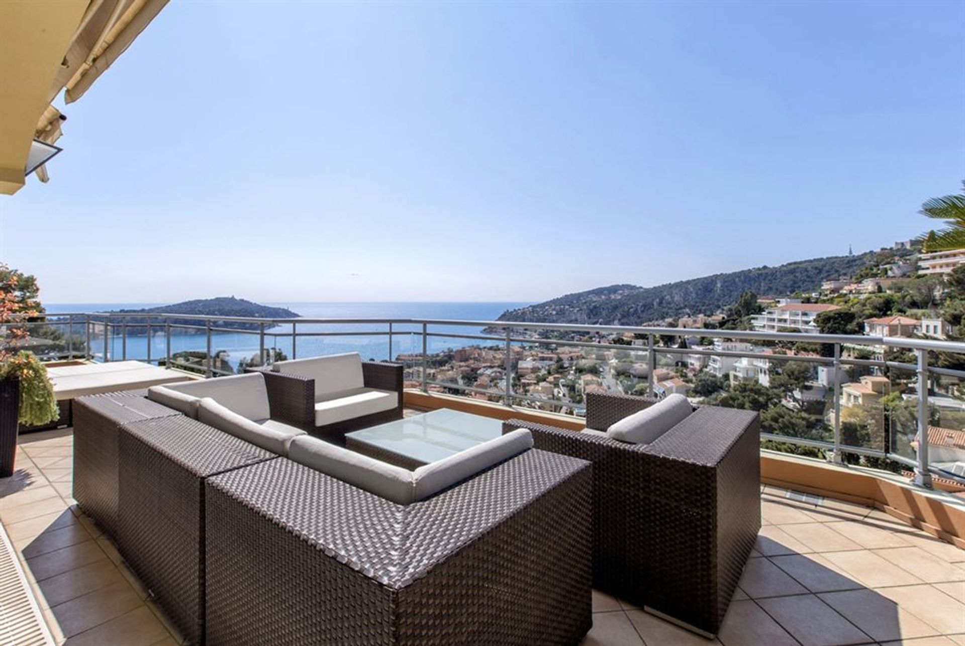 Condominio en Villefranche-sur-Mer, Provenza-Alpes-Costa Azul 12000217