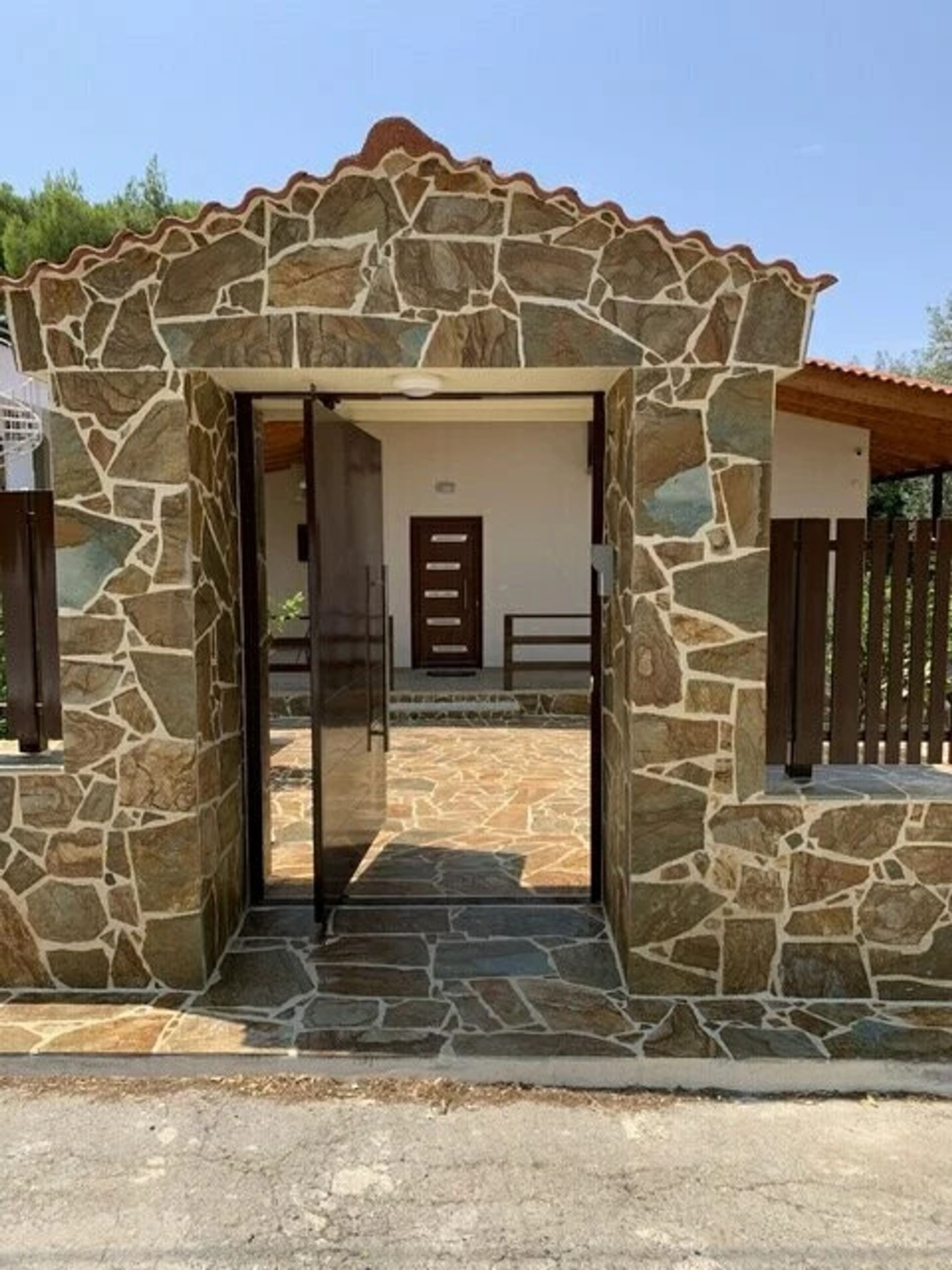 House in Porto Germeno, Attiki 12000238