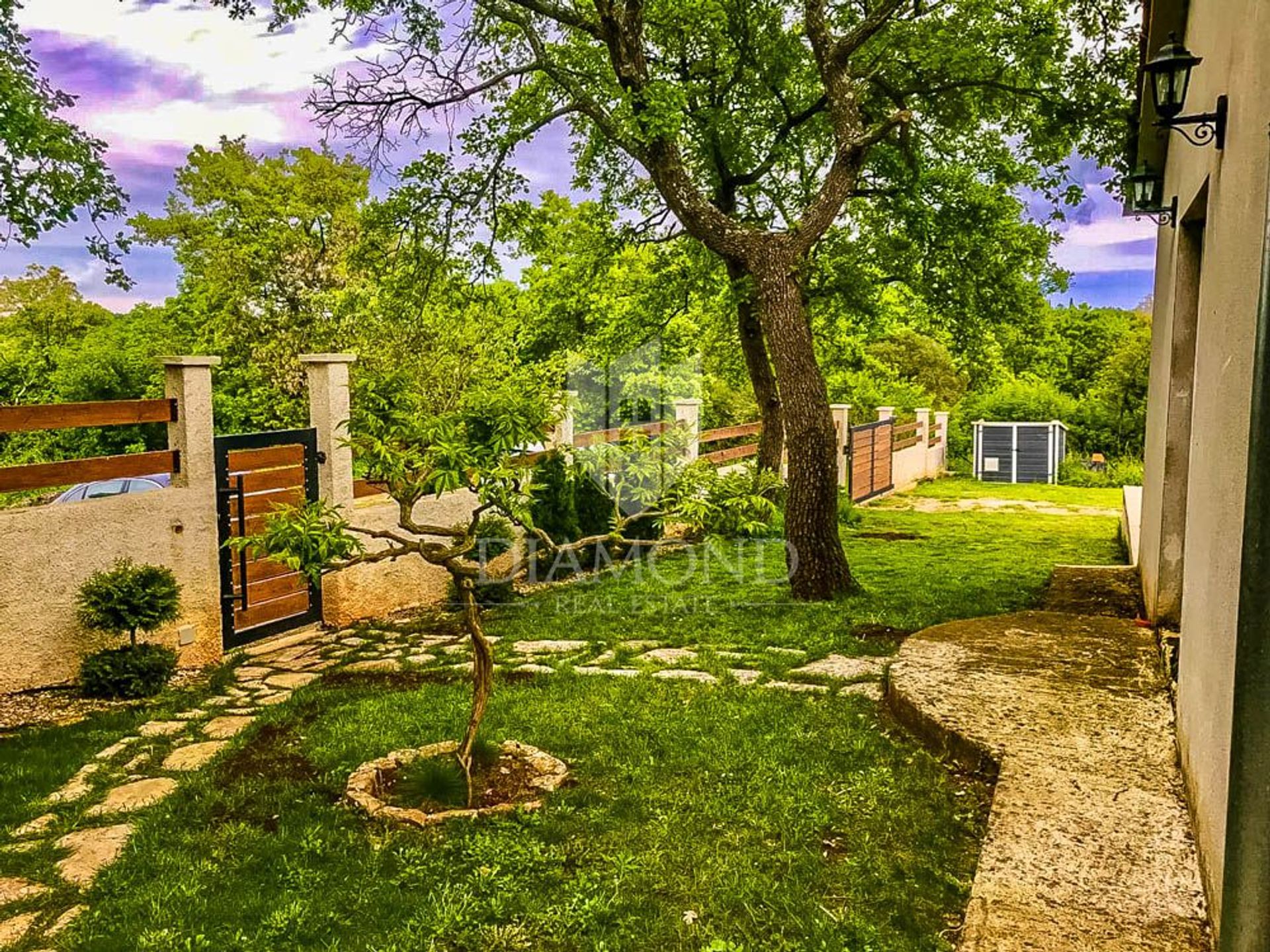 House in Skatari, Istarska Zupanija 12000371