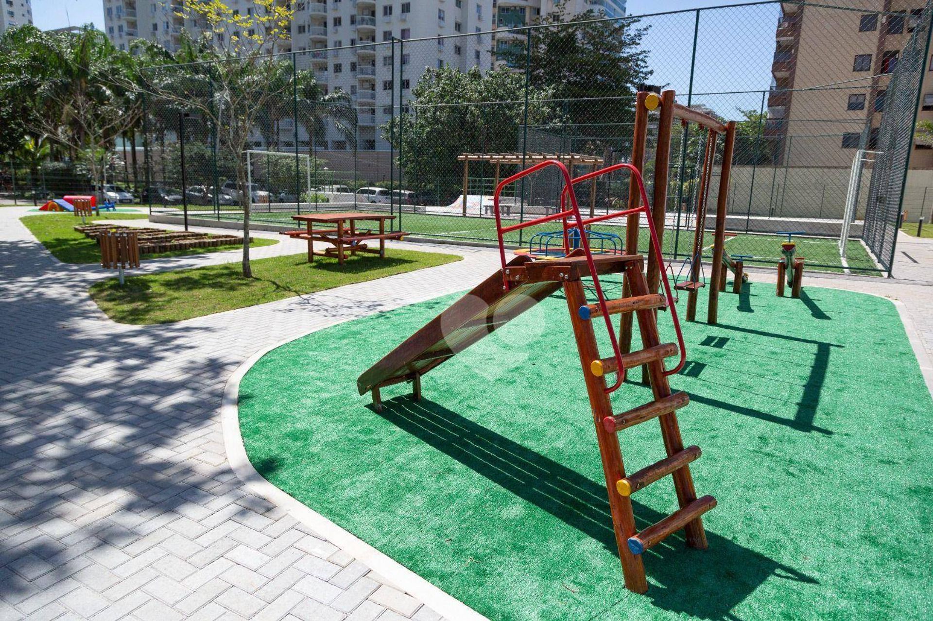 Ejerlejlighed i Recreio dos Bandeirantes, Rio de Janeiro 12001577