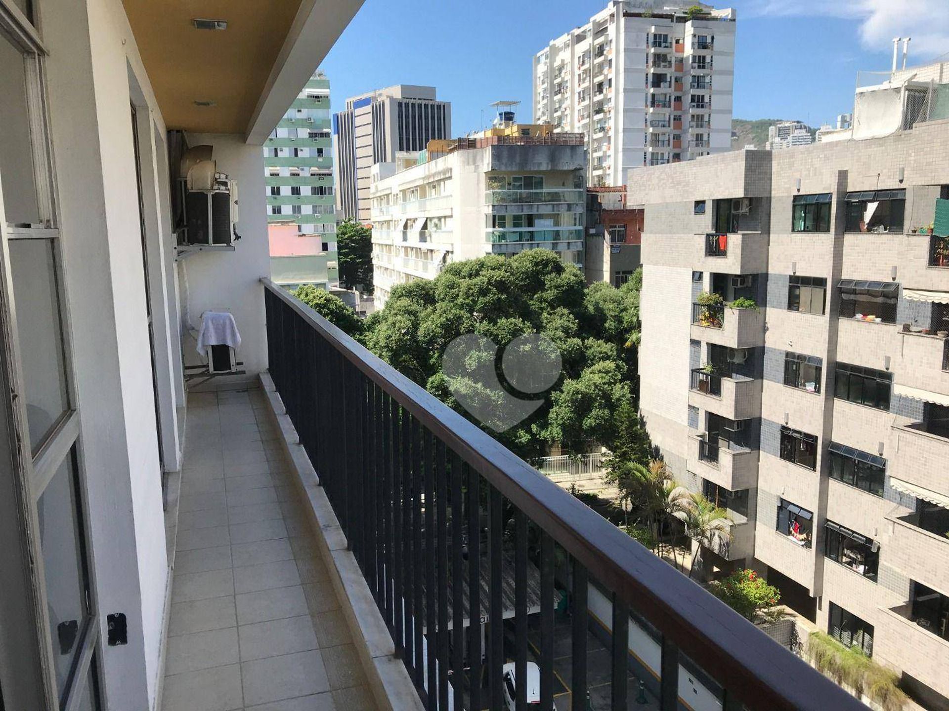 Condominium in Botafogo, Rio de Janeiro 12001801