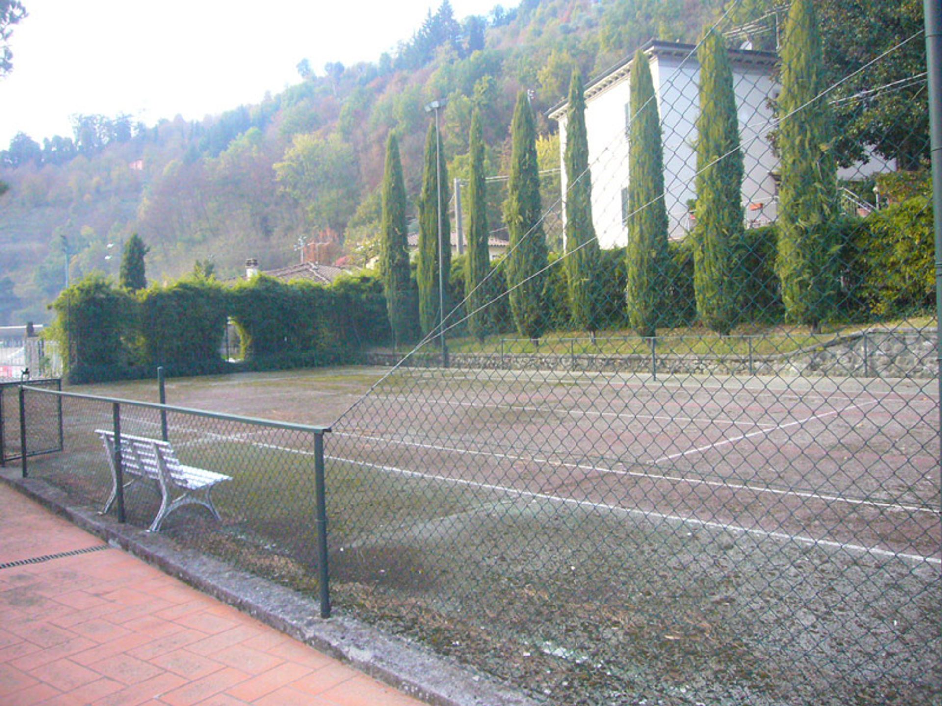 Talo sisään Bagni di Lucca, Tuscany 12004195