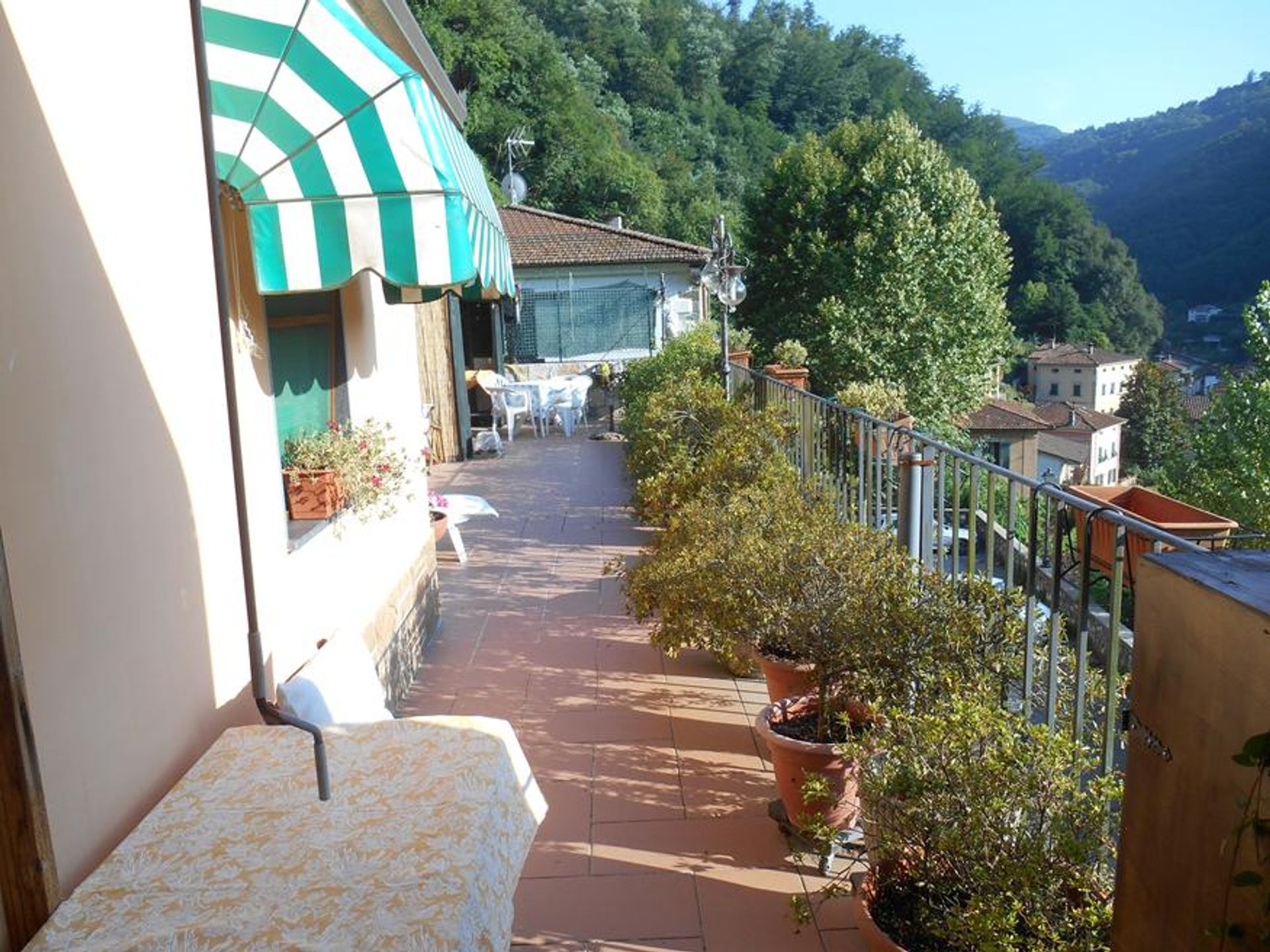 Detaljhandel i Bagni di Lucca, Tuscany 12004197