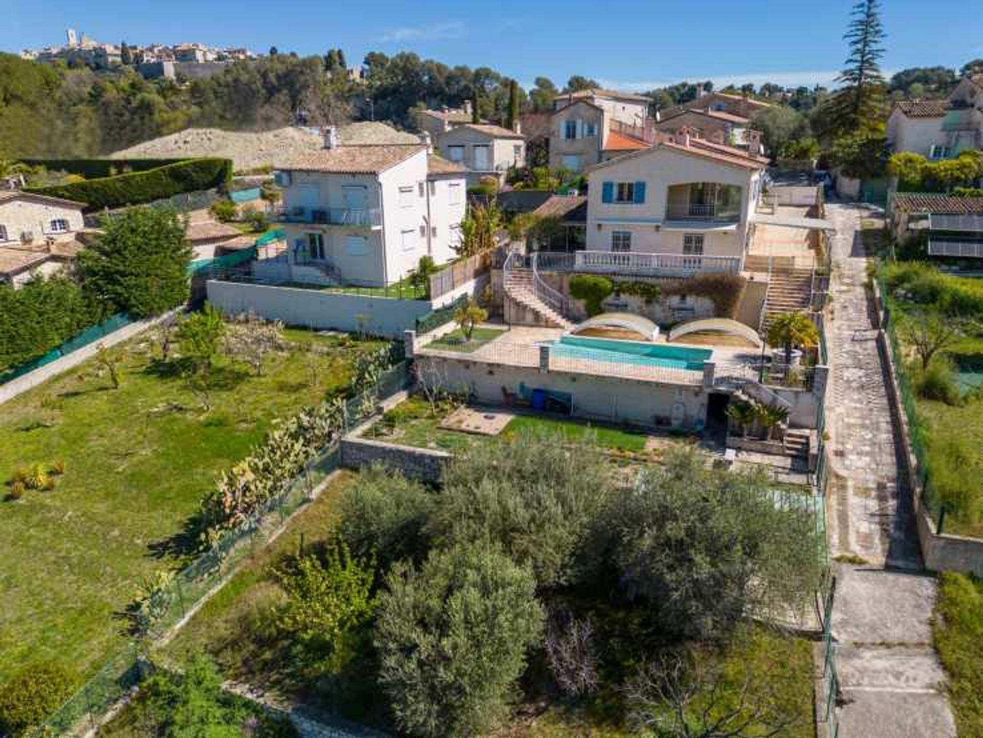 Casa nel Saint-Paul-de-Vence, Provenza-Alpi-Costa Azzurra 12004967