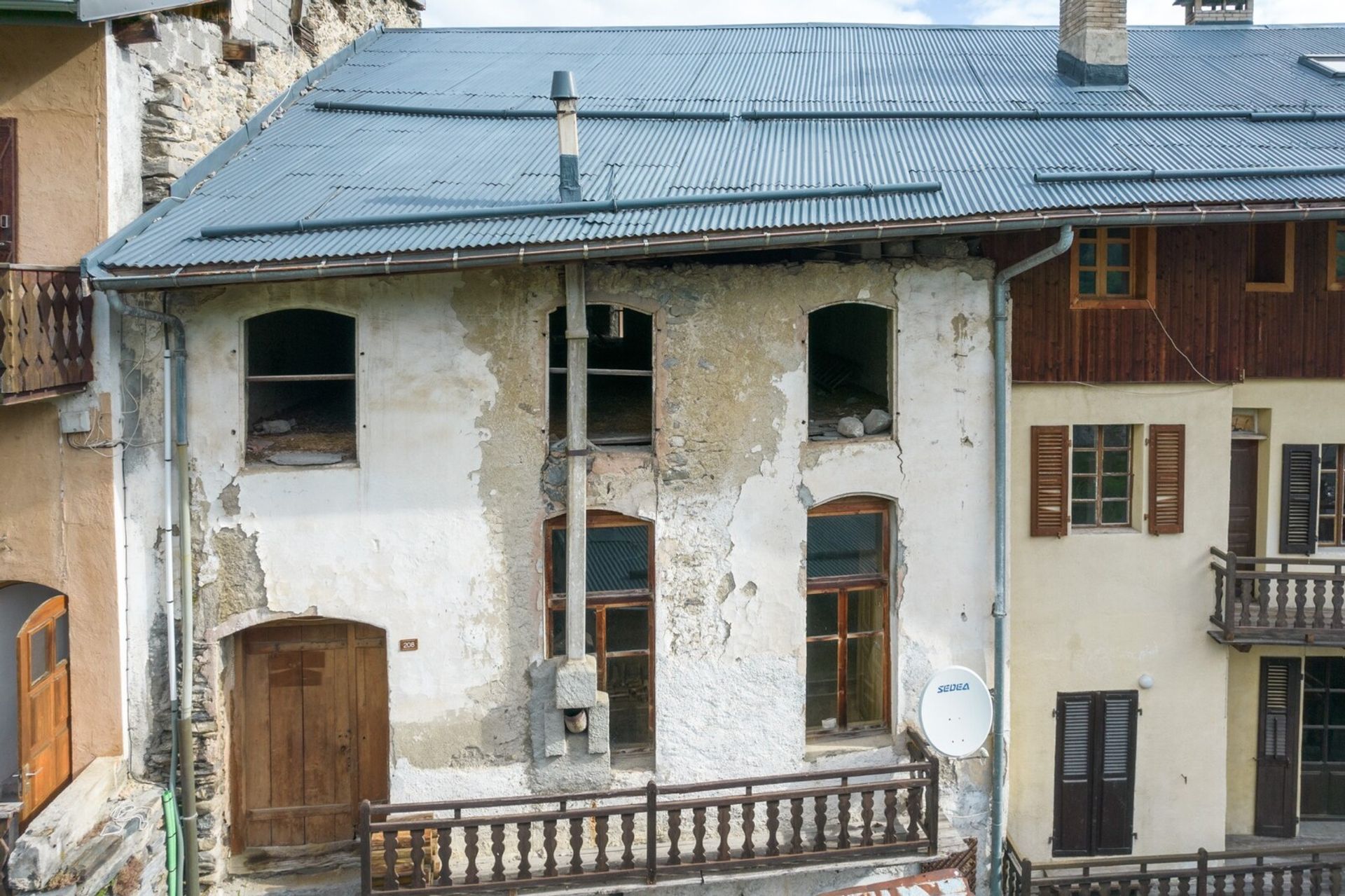 Condominium in Les Allues, Auvergne-Rhone-Alpes 12005145