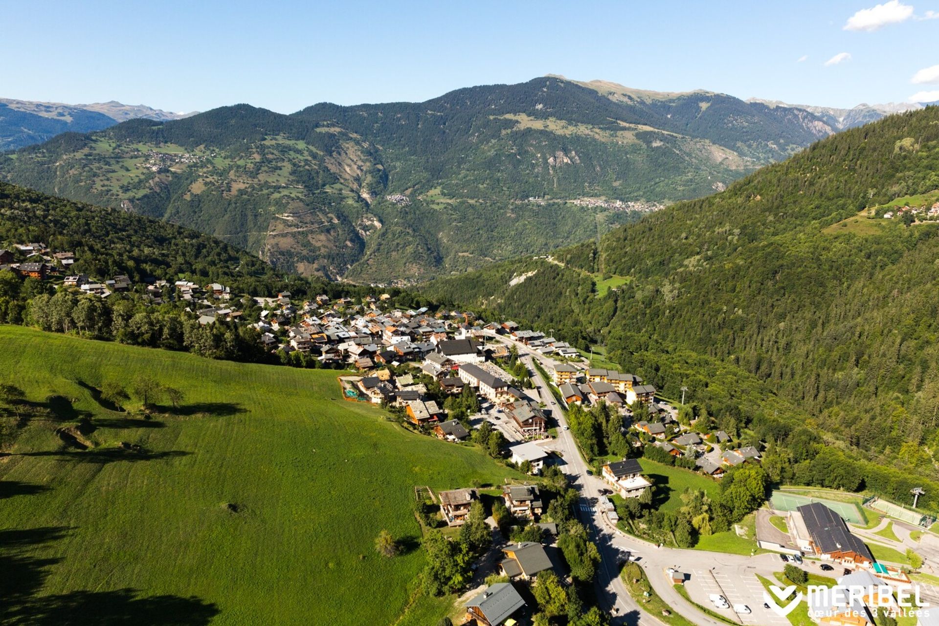 Condominium dans Les Allues, Auvergne-Rhône-Alpes 12005147