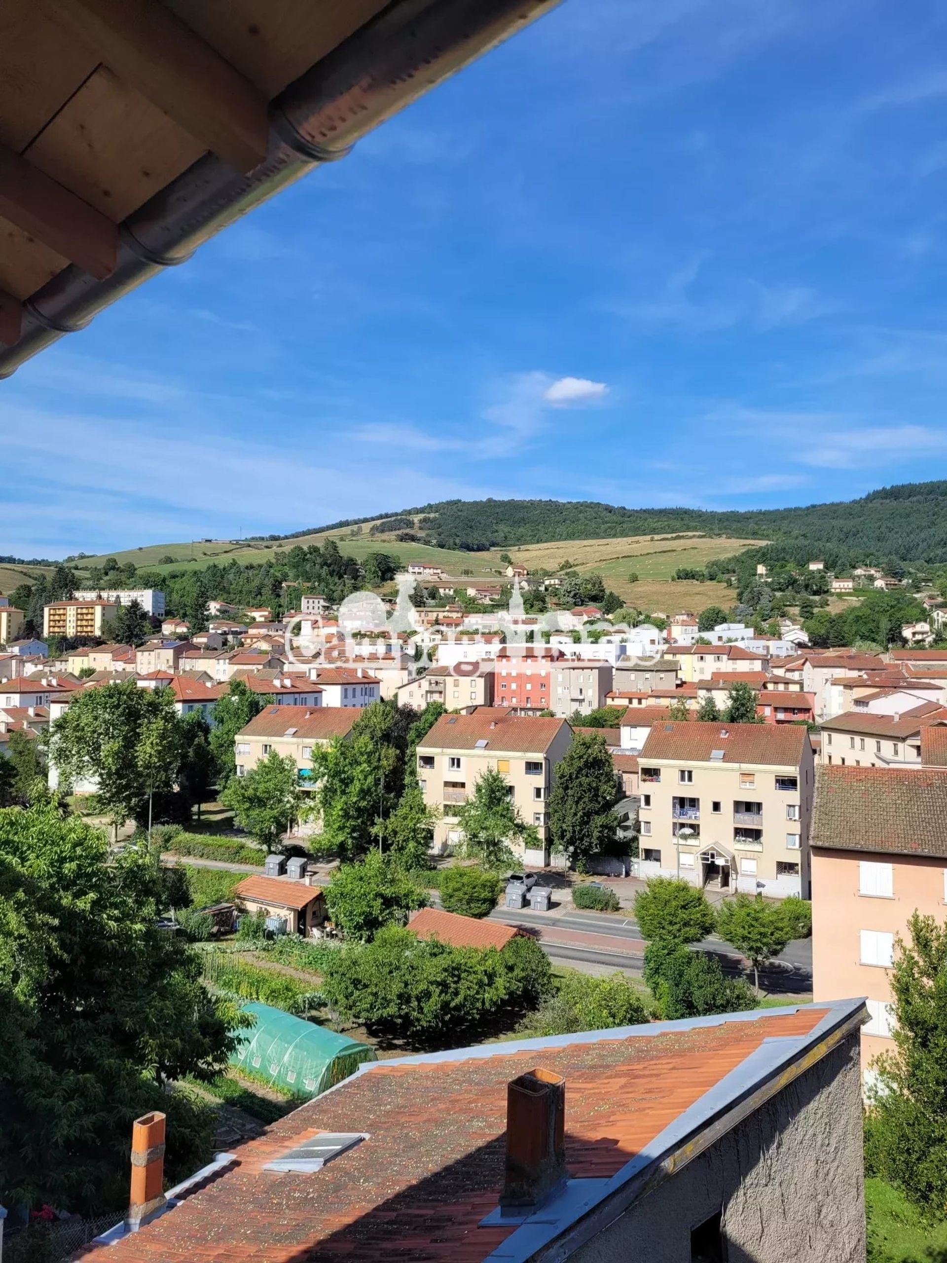 मकान में Tarare, Auvergne-Rhone-Alpes 12005807