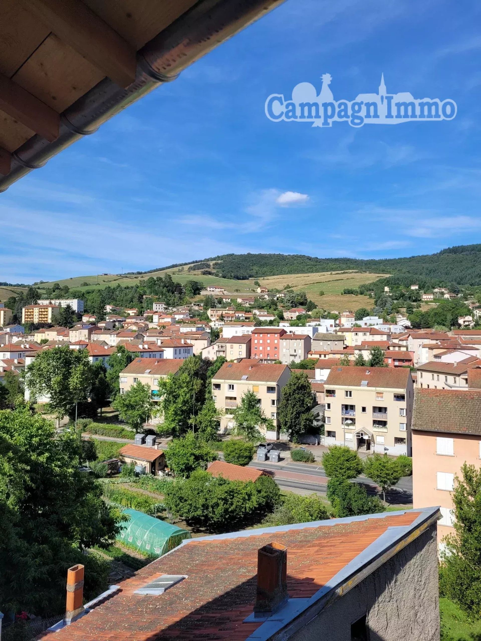 casa en Tarare, Auvergne-Rhone-Alpes 12005807