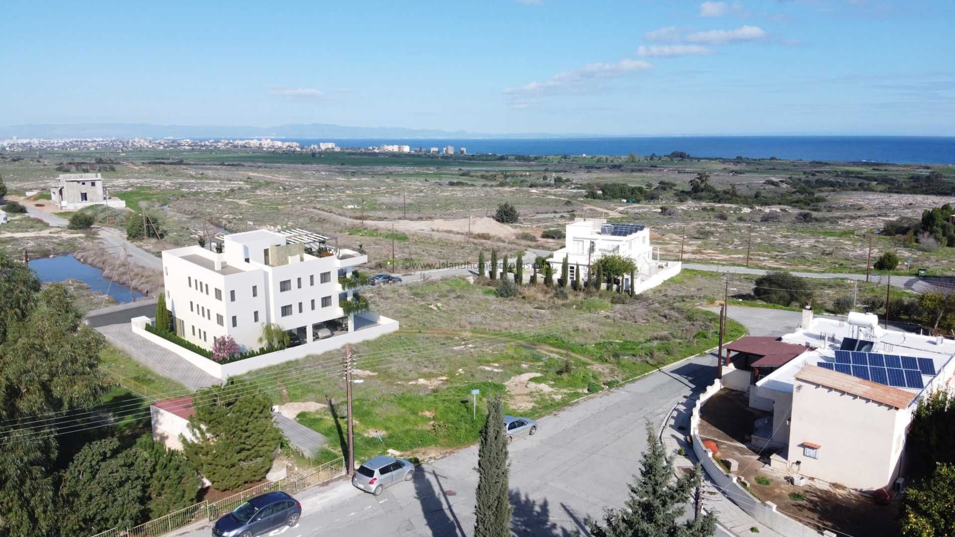 Condominio nel Paralimni,  12006174