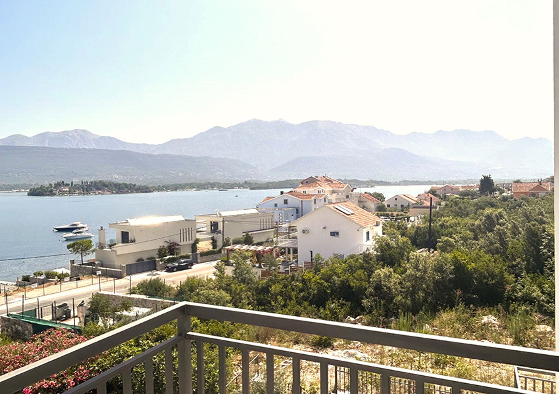 Condominio nel Tivat, Tivat 12007742