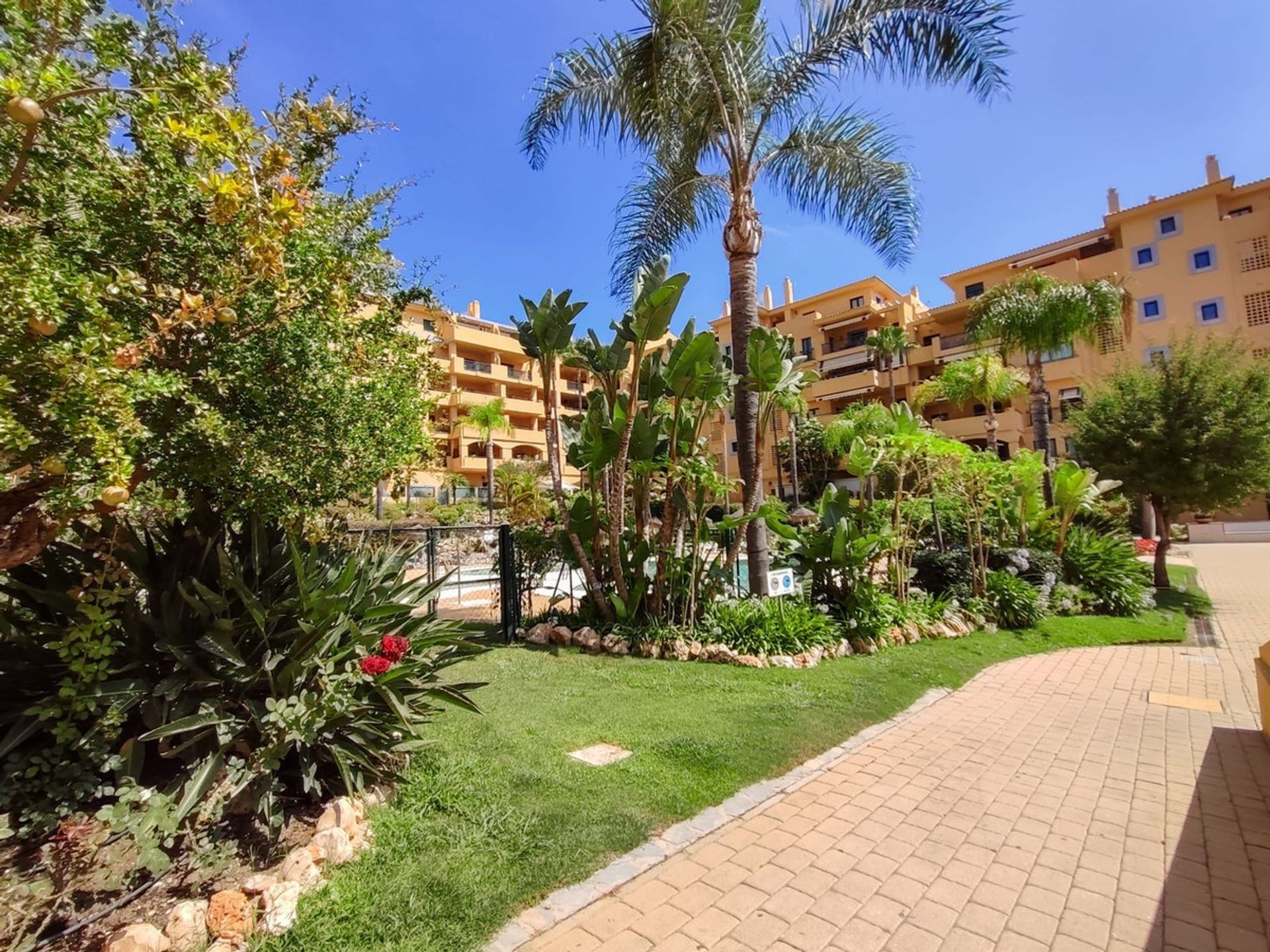 Condominio en Marbella, Andalucía 12009066