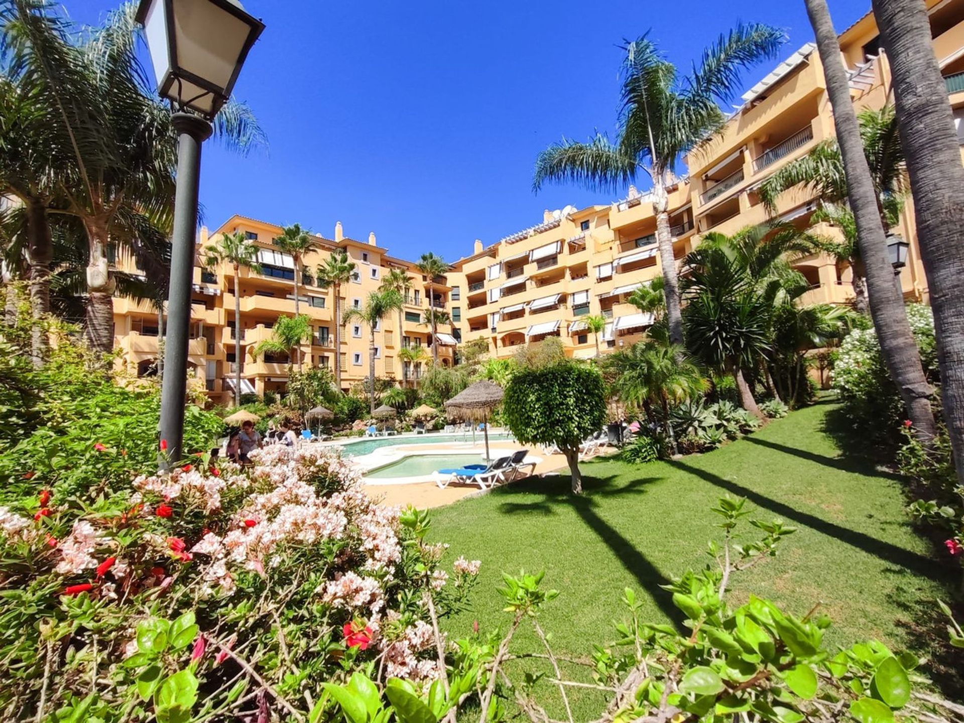 Condominio en Marbella, Andalucía 12009066