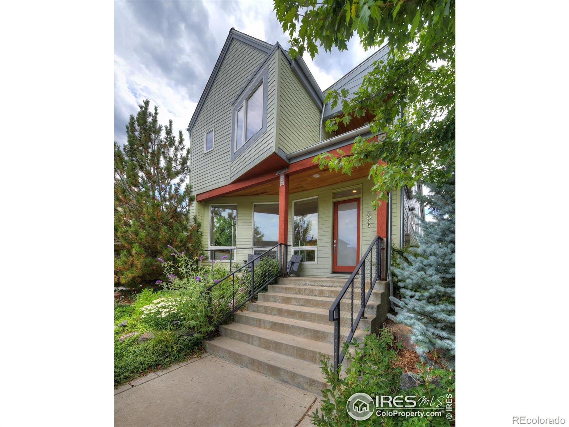 House in Boulder, Colorado 12009368