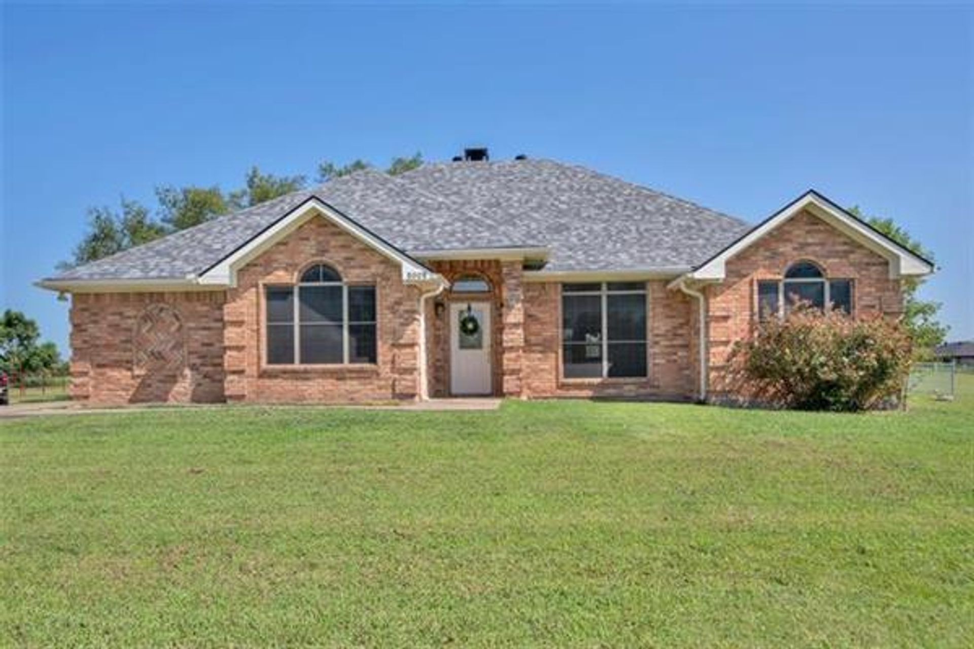 House in Sherman, Texas 12010071