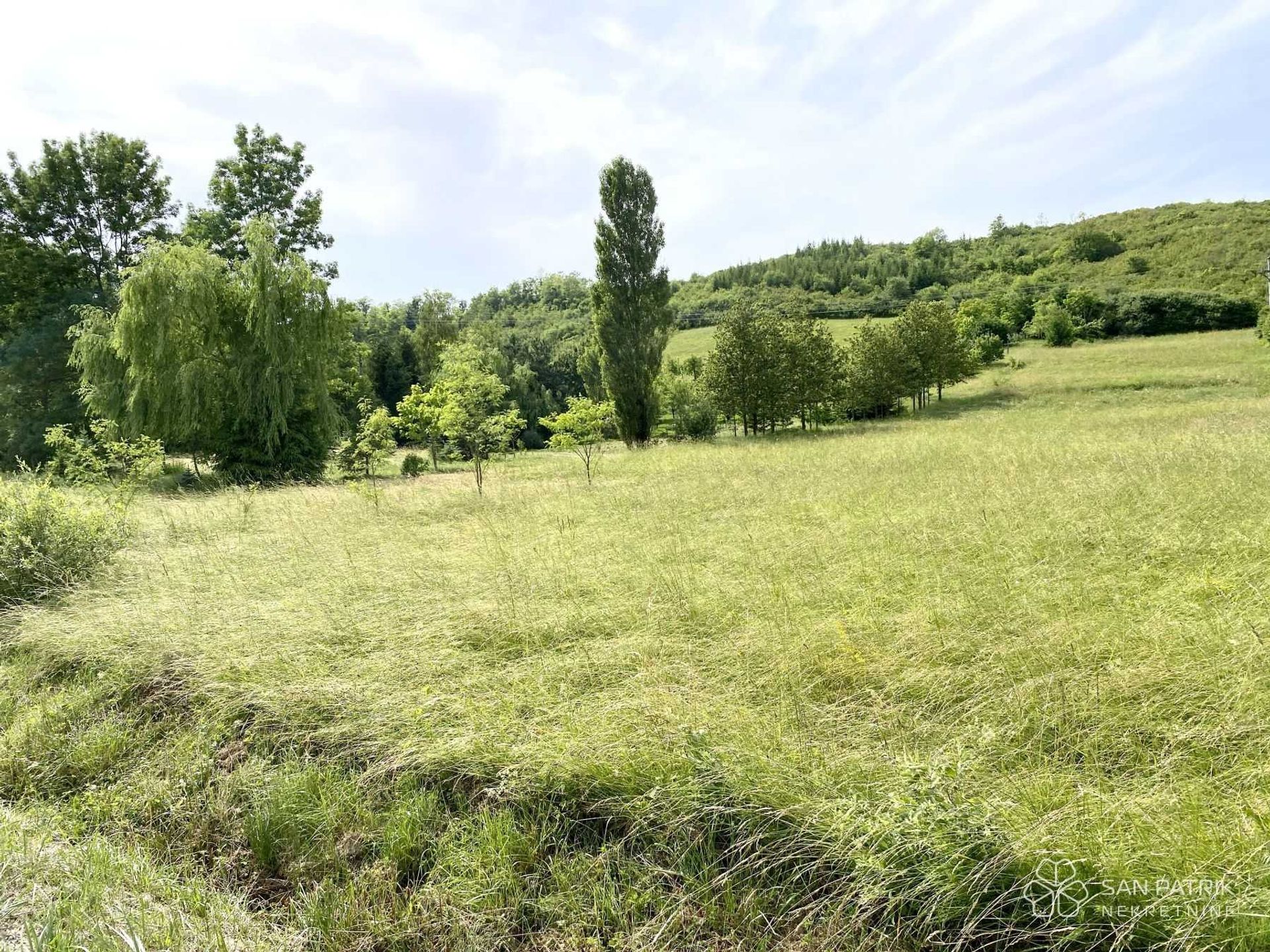 Jord i Ozalj, Karlovacka Zupanija 12013057