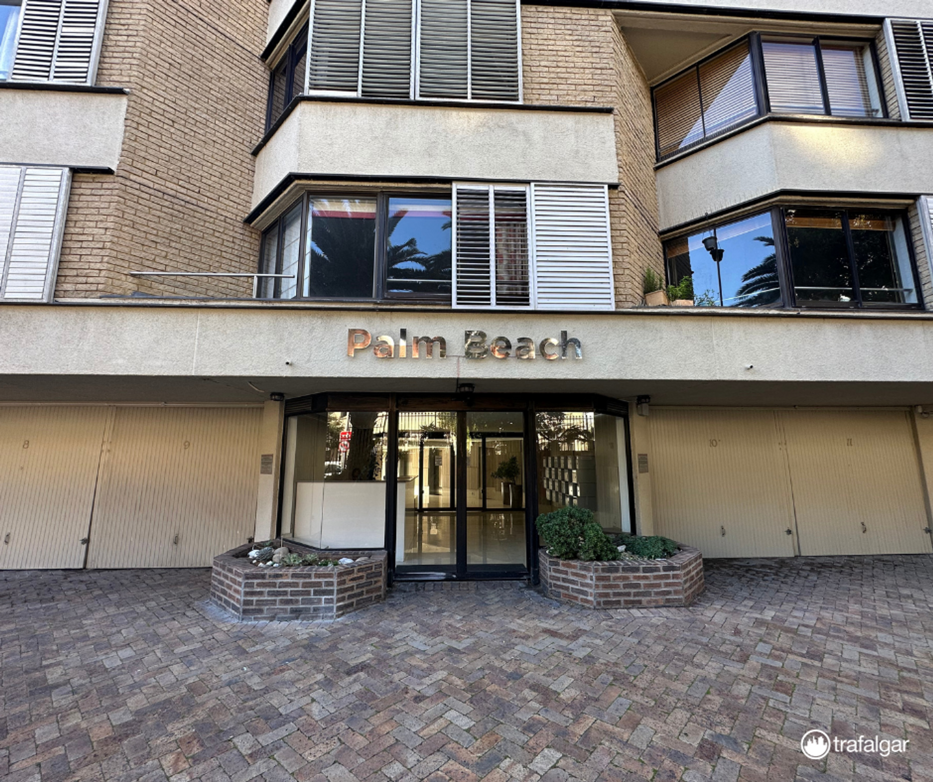 Condominium in Cape Town, 293 Beach Road 12013509