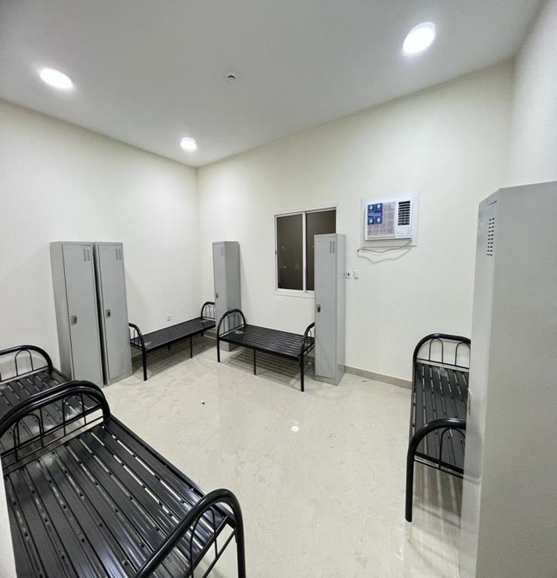 Condominium in Doha, Ad Dawhah 12014047