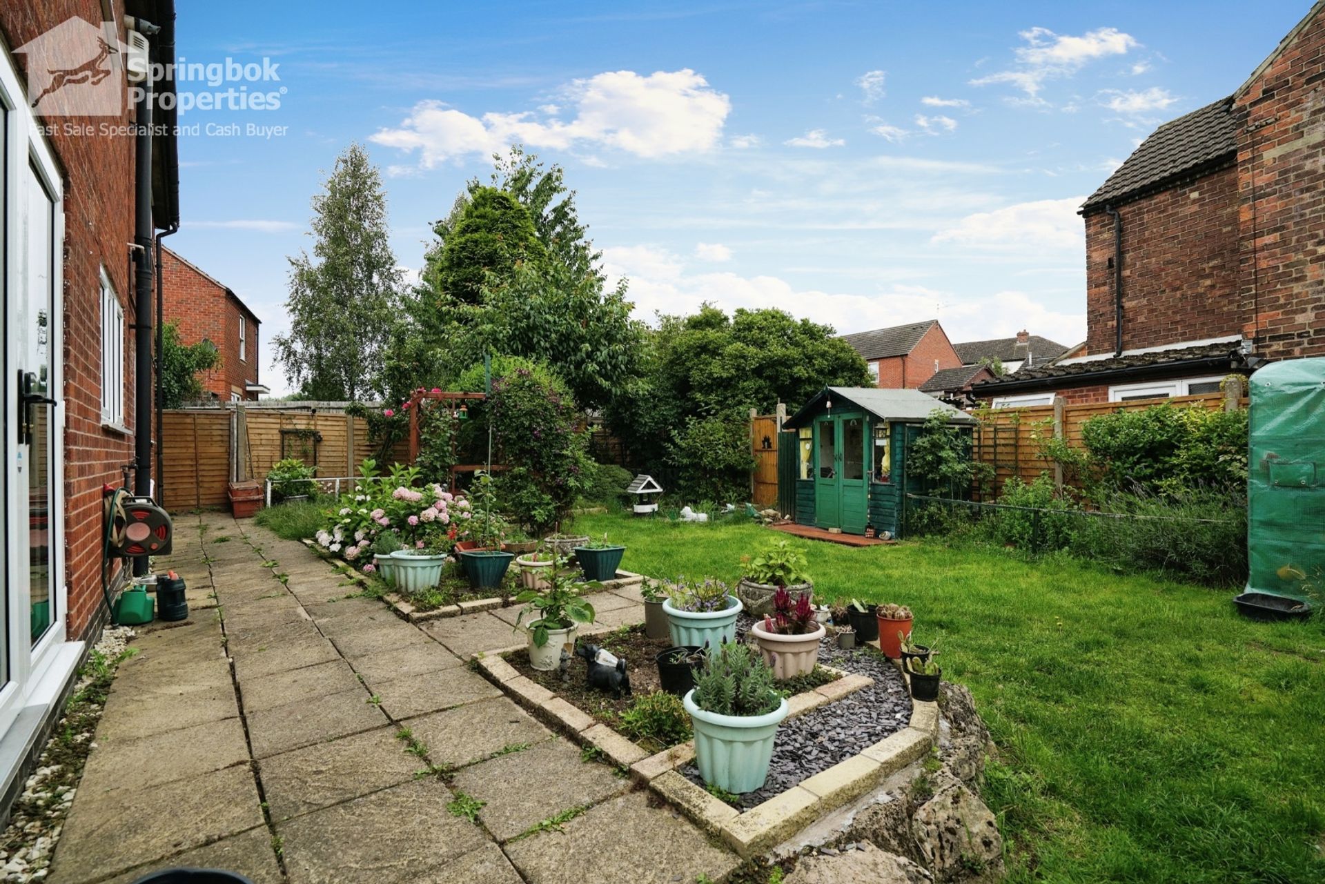 Rumah di Burton upon Trent, England 12014236