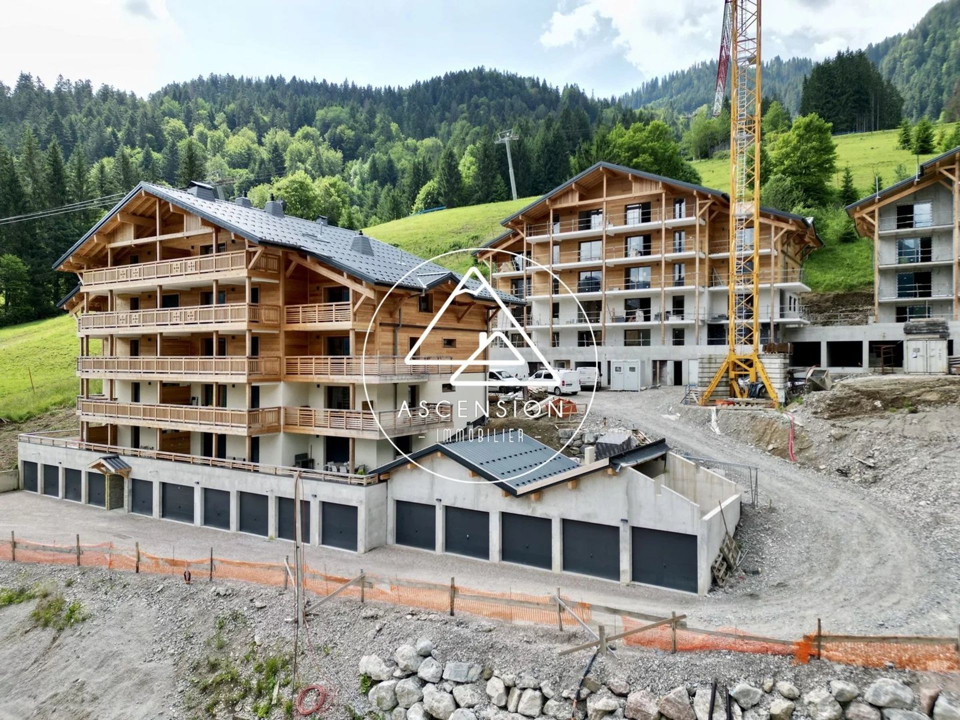 Condominium in Saint-Jean-d'Aulps, Haute-Savoie 12015425