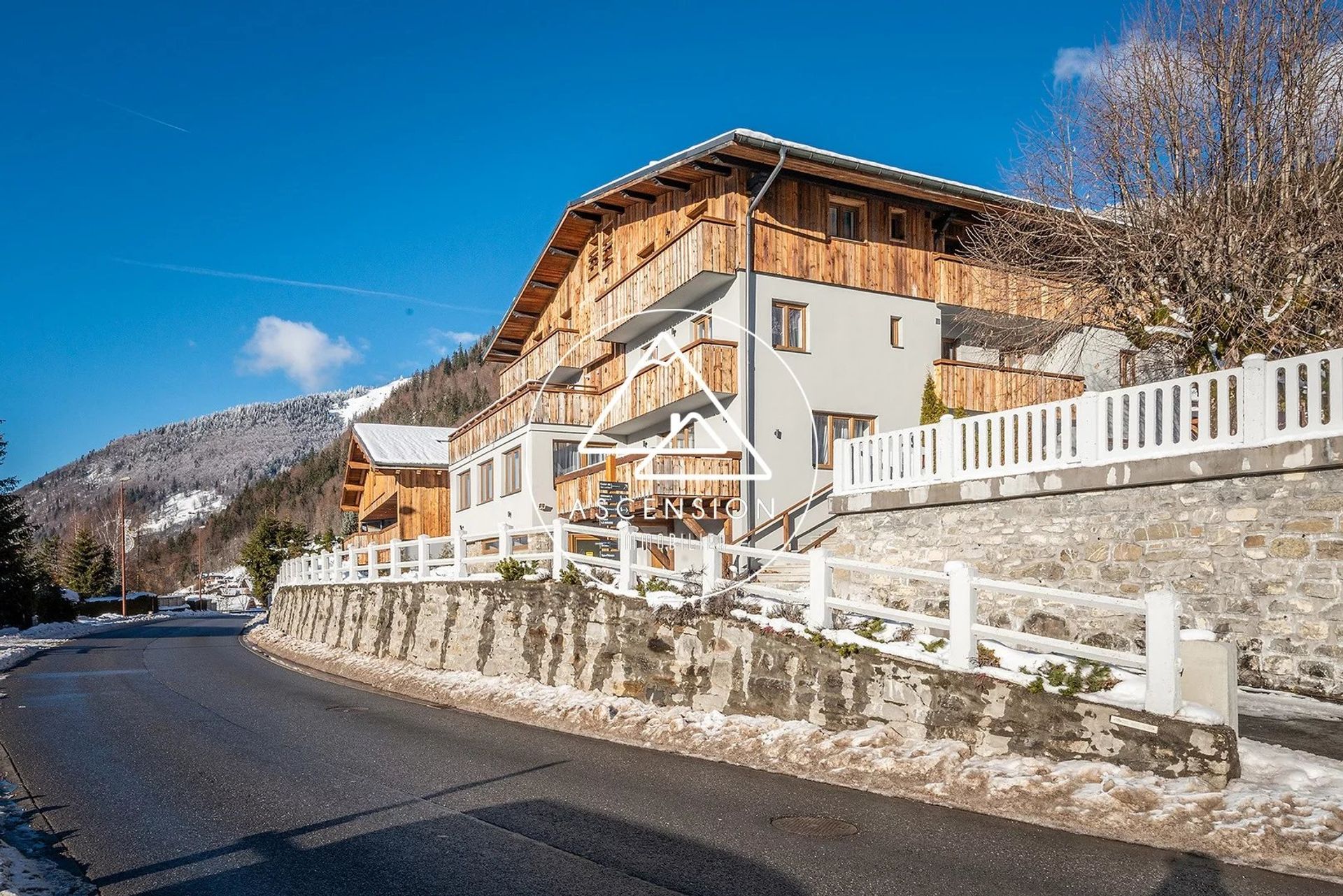 Condominium in Morzine, Haute-Savoie 12015437