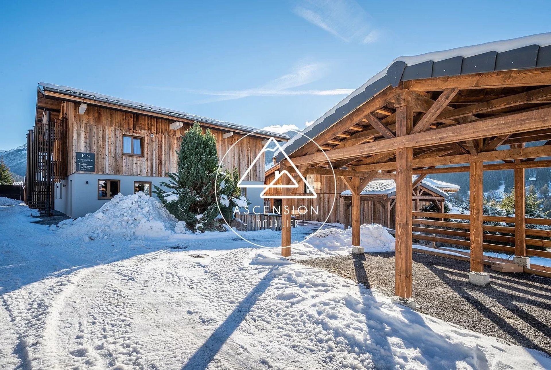 Condominium in Morzine, Haute-Savoie 12015437