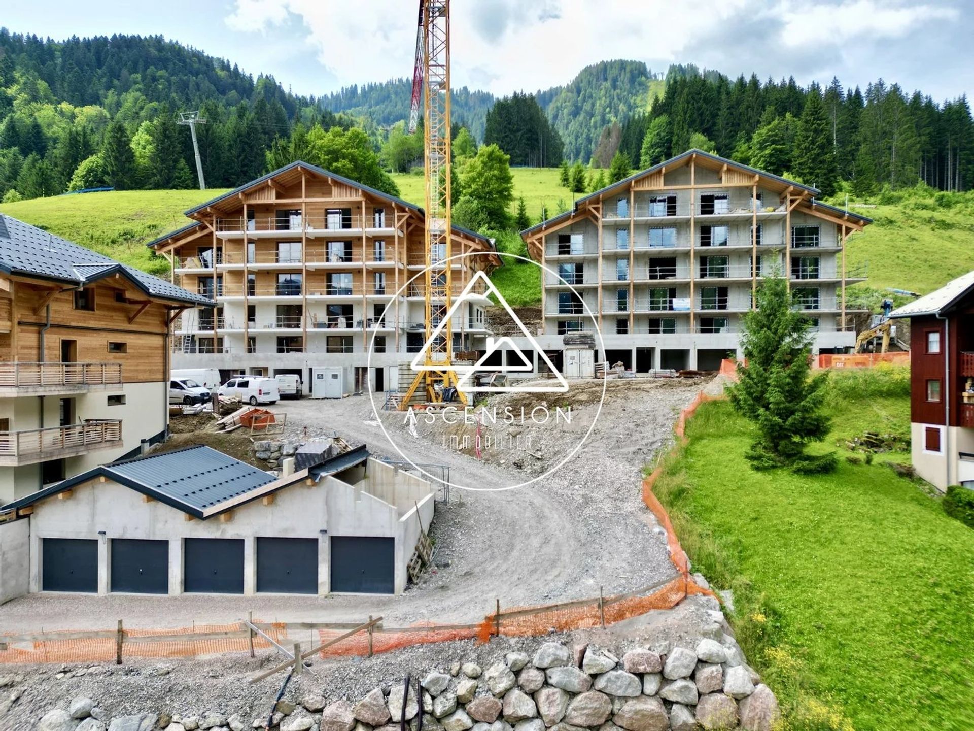 Condominium in Saint-Jean-d'Aulps, Haute-Savoie 12015448