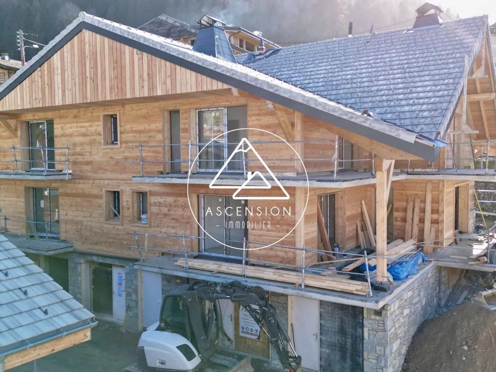 Condominium in Morzine, Haute-Savoie 12015465