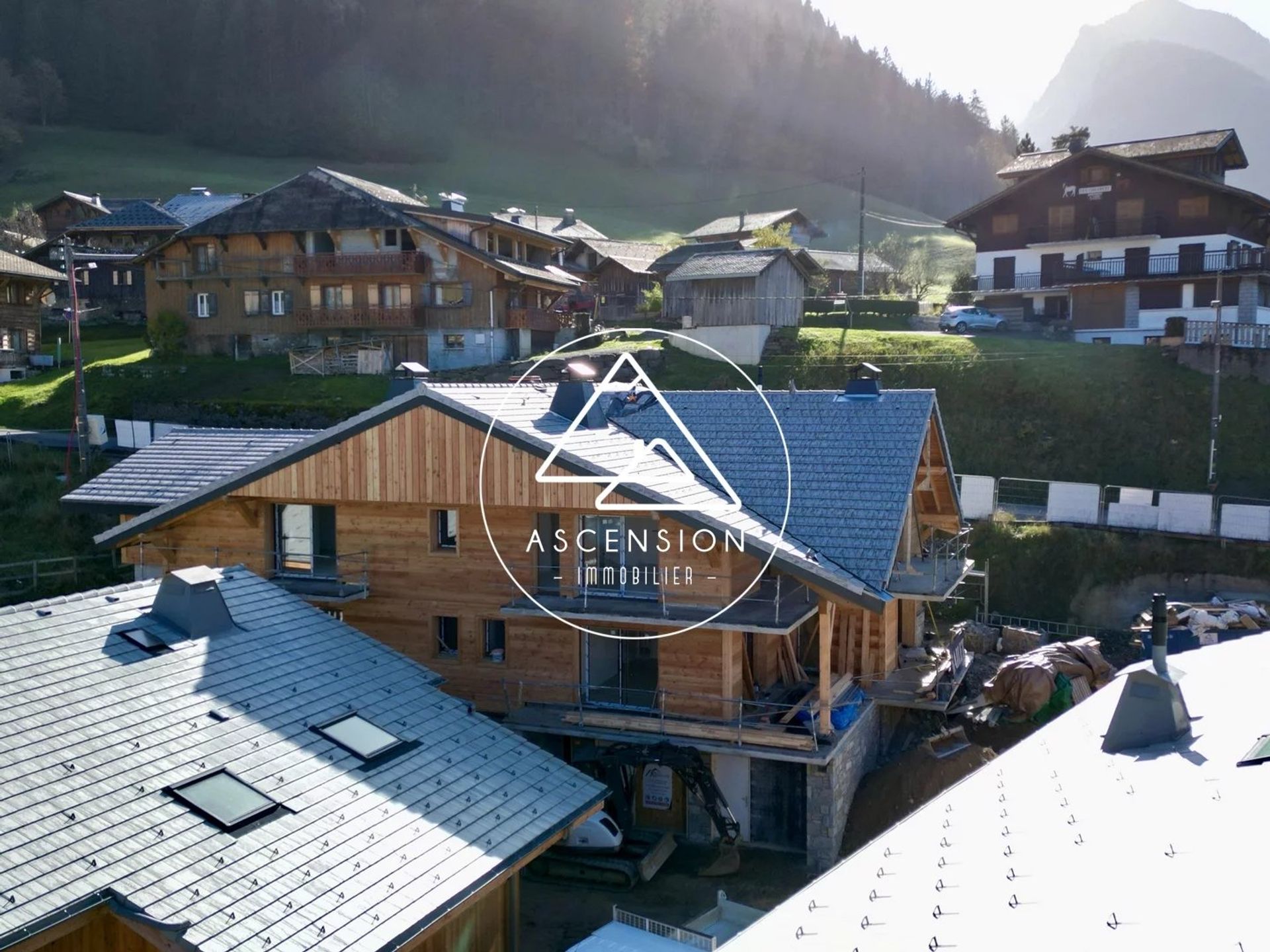 सम्मिलित में Morzine, Haute-Savoie 12015477