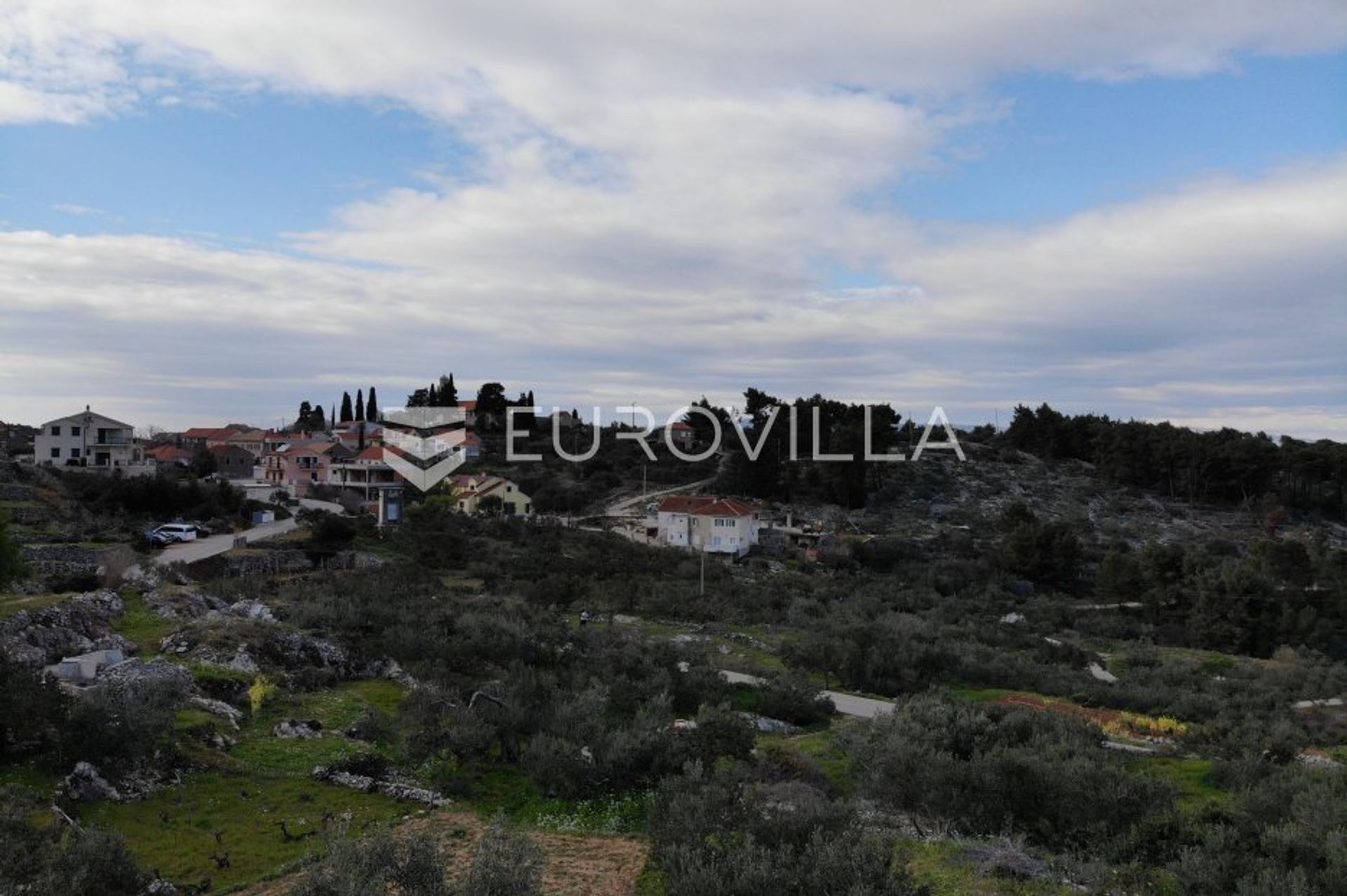 Land in Vrisnik, Split-Dalmatia County 12015673