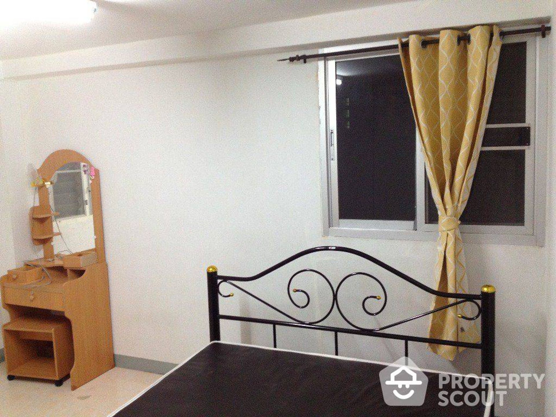 Condominio nel Huai Khwang, Krung Thep Maha Nakhon 12016758