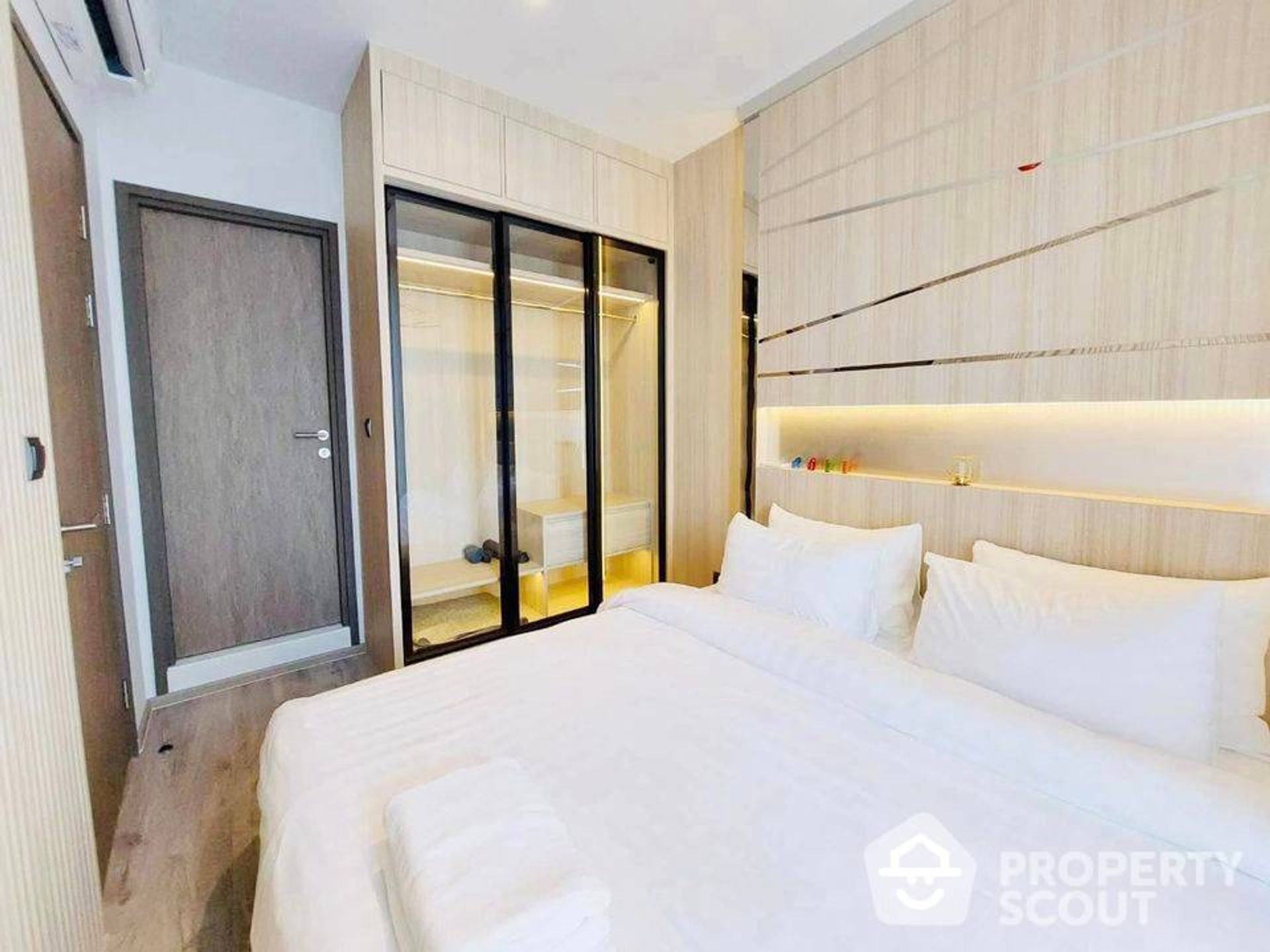 Condominium dans Watthana, Krung Thep Maha Nakhon 12016927